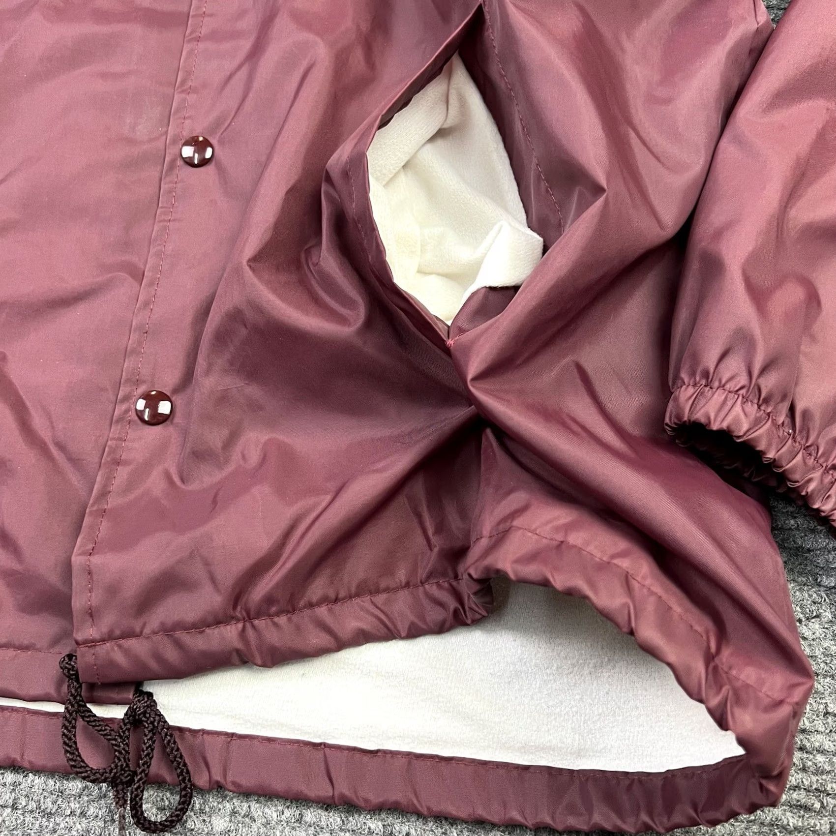Athletic Works VINTAGE Athletic Works Windbreaker Jacket L Burgundy Nylon 80s 90s Stylish Collared Snap Pockets Lined Men Large US Made Size US L / EU 52-54 / 3 - 6 Thumbnail