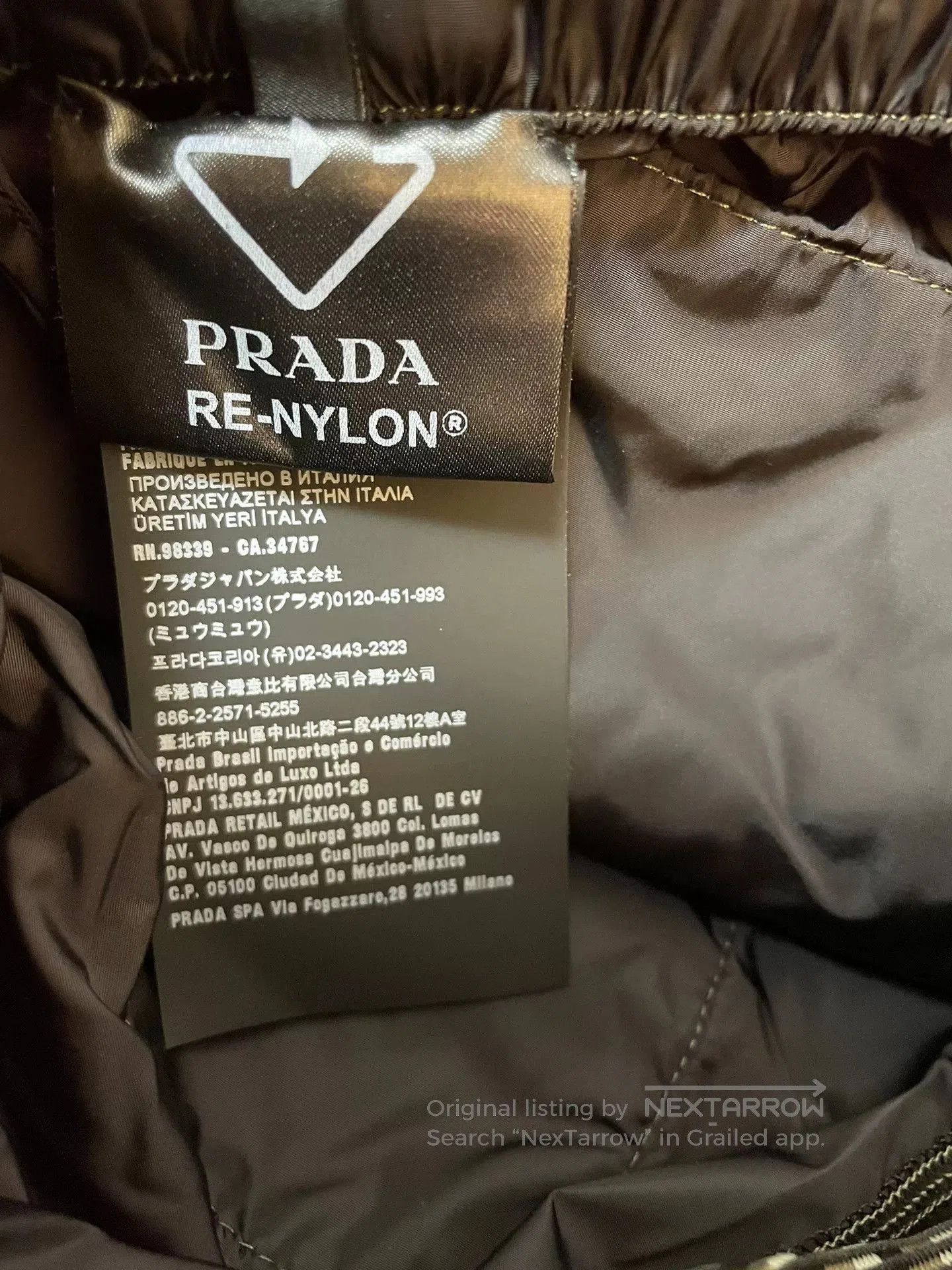 Prada Prada Triangle Logo Shorts. Size 35" - 6 Thumbnail