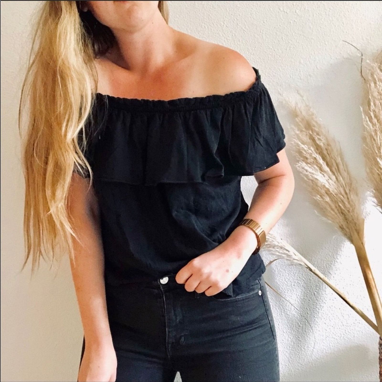 Current/Elliot NEW Current/Elliott Black Ruffle Swing Top Blouse Tee Shirt Size M / US 6-8 / IT 42-44 - 1 Thumbnail