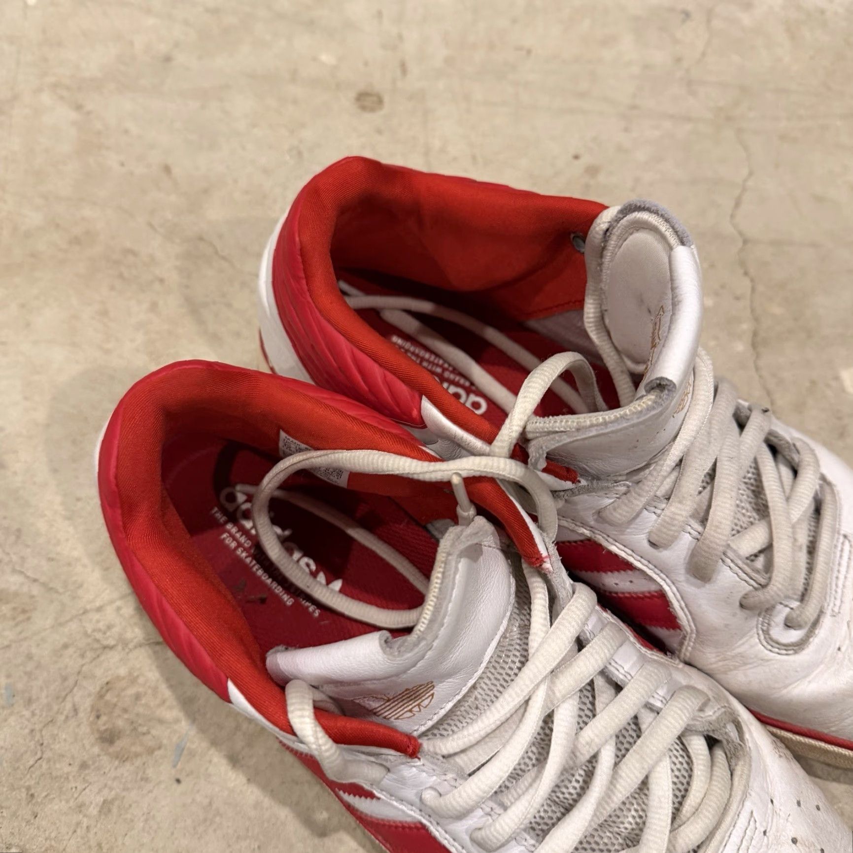 Adidas Adidas Tyshawn Jones Mid White Leather Scarlet Red 2021 Distressed Size 12 Men Sneaker Shoe Leather Skateboarding GW4897 UK11.5 EU46 2/3 US12 Size US 12 / EU 45 - 3 Thumbnail