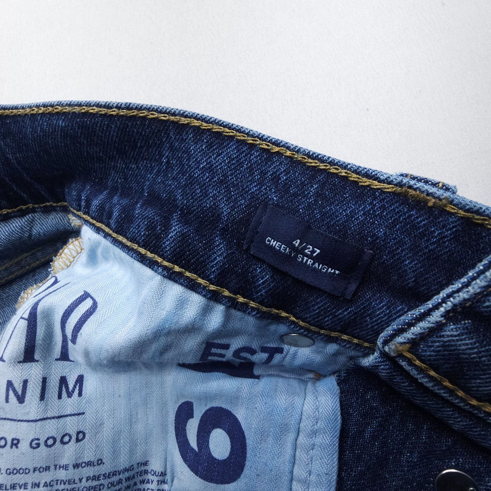 Gap VINTAGE Gap 1969 Jeans - 90s Style Straight High Rise Denim 4 / 27 Dark Blue Womens Jeans Size 27" / US 4 / IT 40 - 7 Thumbnail