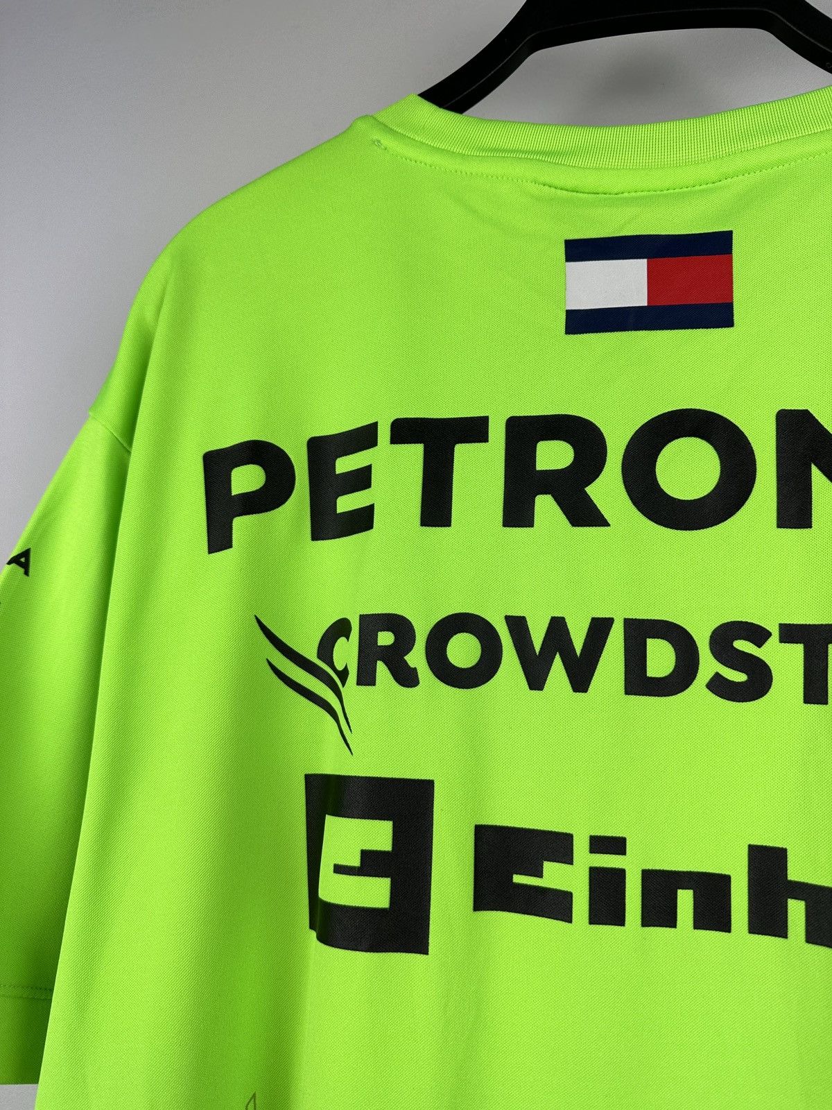 Formula 1 × Mercedes-Benz × Tommy Hilfiger AMG Mercedes Benz Petronas Formula 1 Tommy Hilfiger T-shirt Size US XXL / EU 58 / 5 - 16 Thumbnail