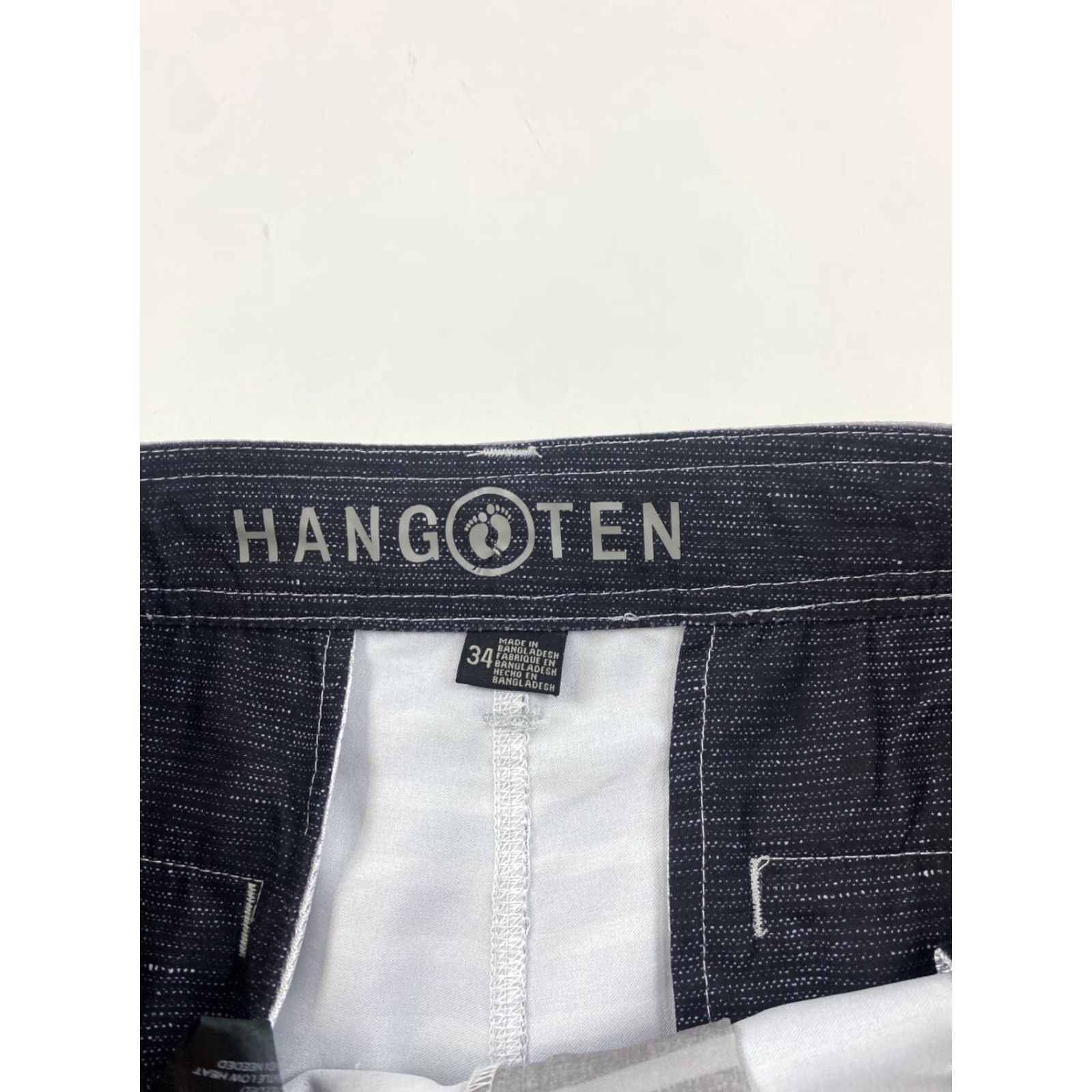 Hang Ten Hang Ten Shorts Bermuda Men 34 Gray Striped Pockets Casual Regular Front Flat Front Size US 34 / EU 50 - 3 Thumbnail