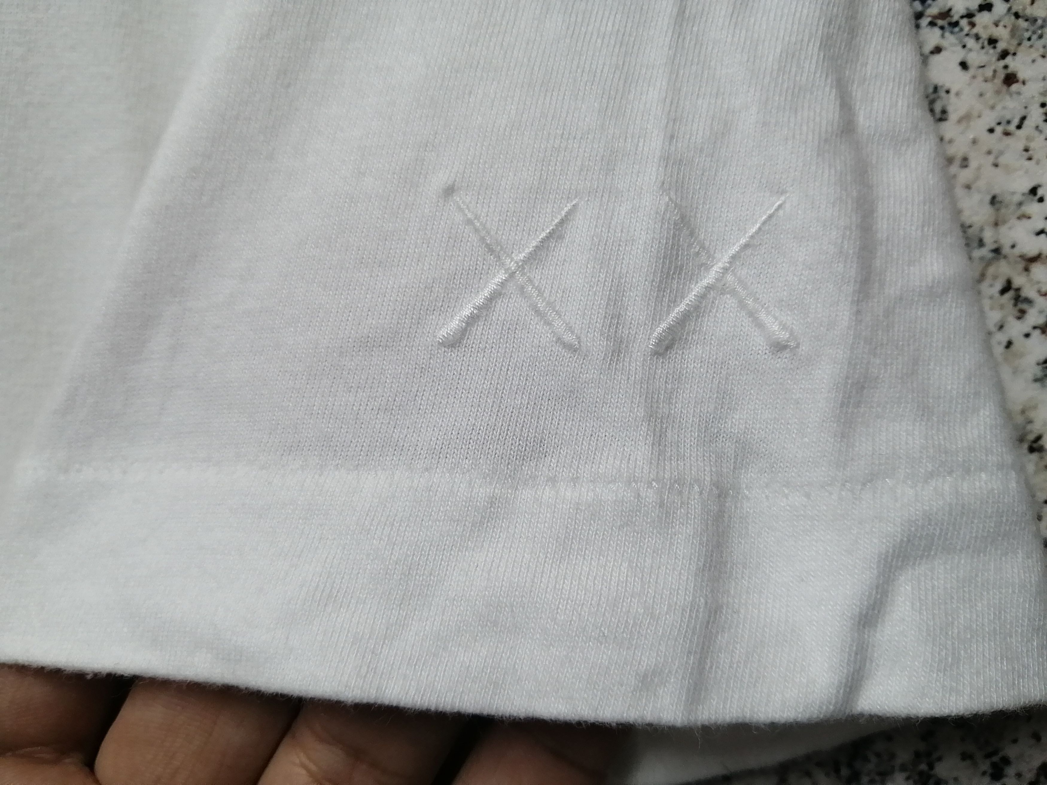 Japanese Brand × Kaws × Vintage 🔥 Rare 🔥 Kaws tshirt Very Rare Size US M / EU 48-50 / 2 - 7 Thumbnail