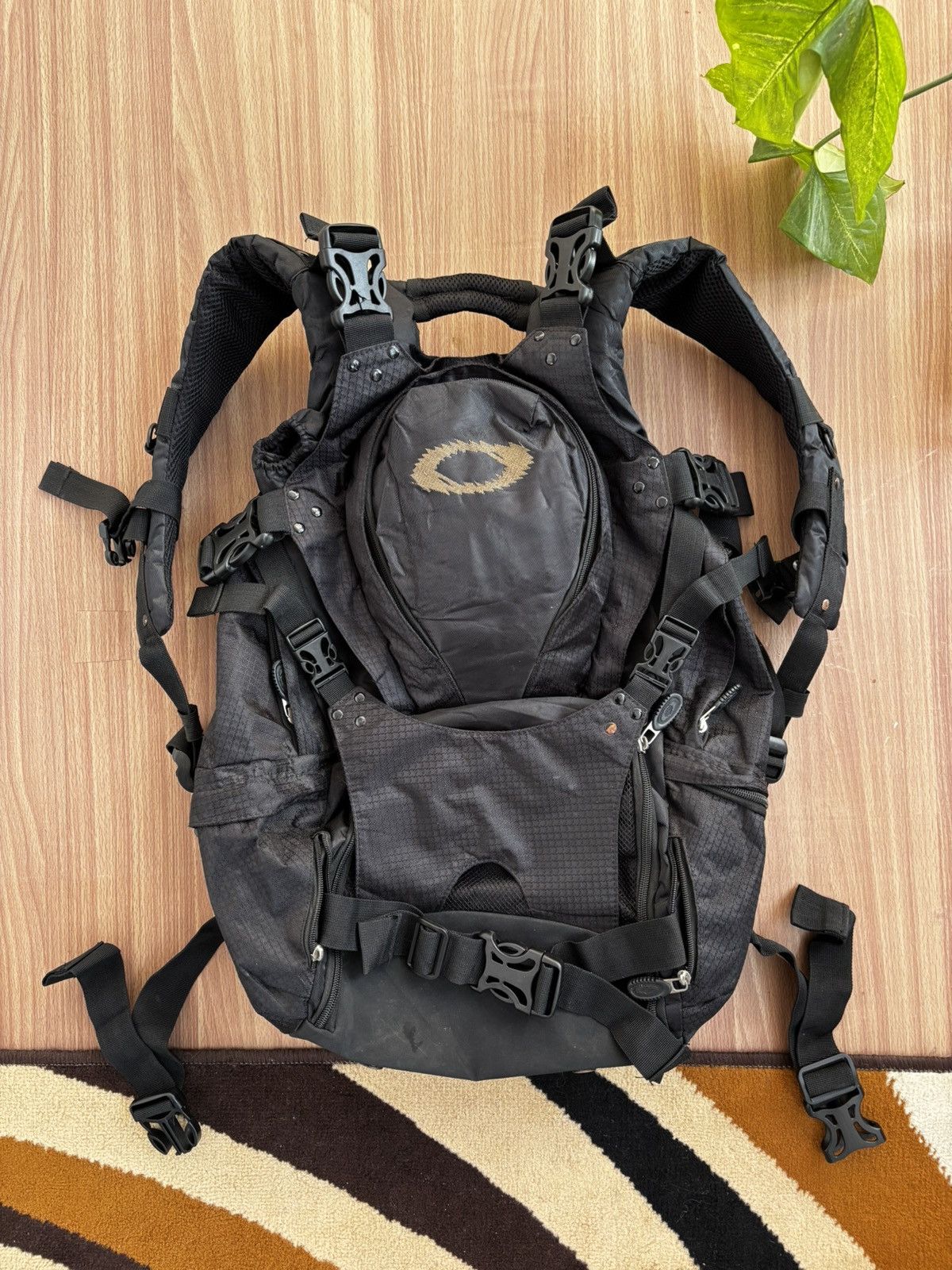 Oakley Vintage Oakley Software Ripstop Technical Backpack | Grailed