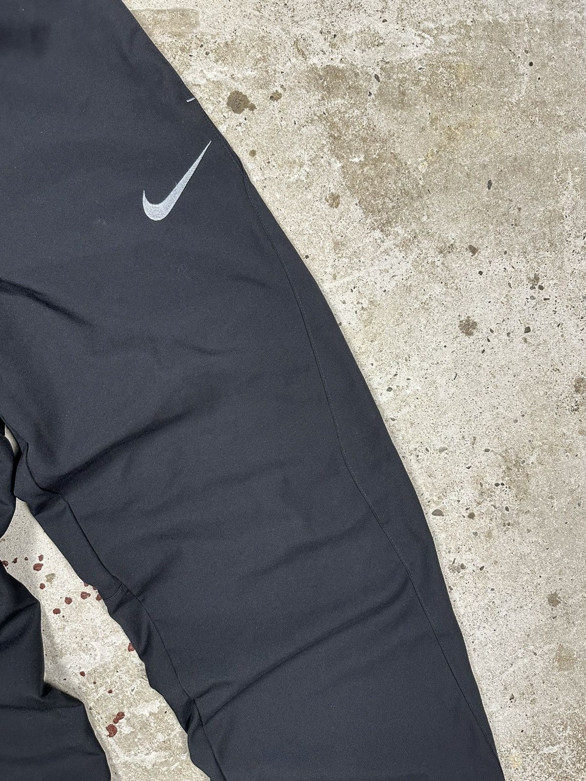 Nike Vintage Y2K Nike Black Baggy Track Pants Swoosh rare usa Size US 30 / EU 46 - 6 Thumbnail
