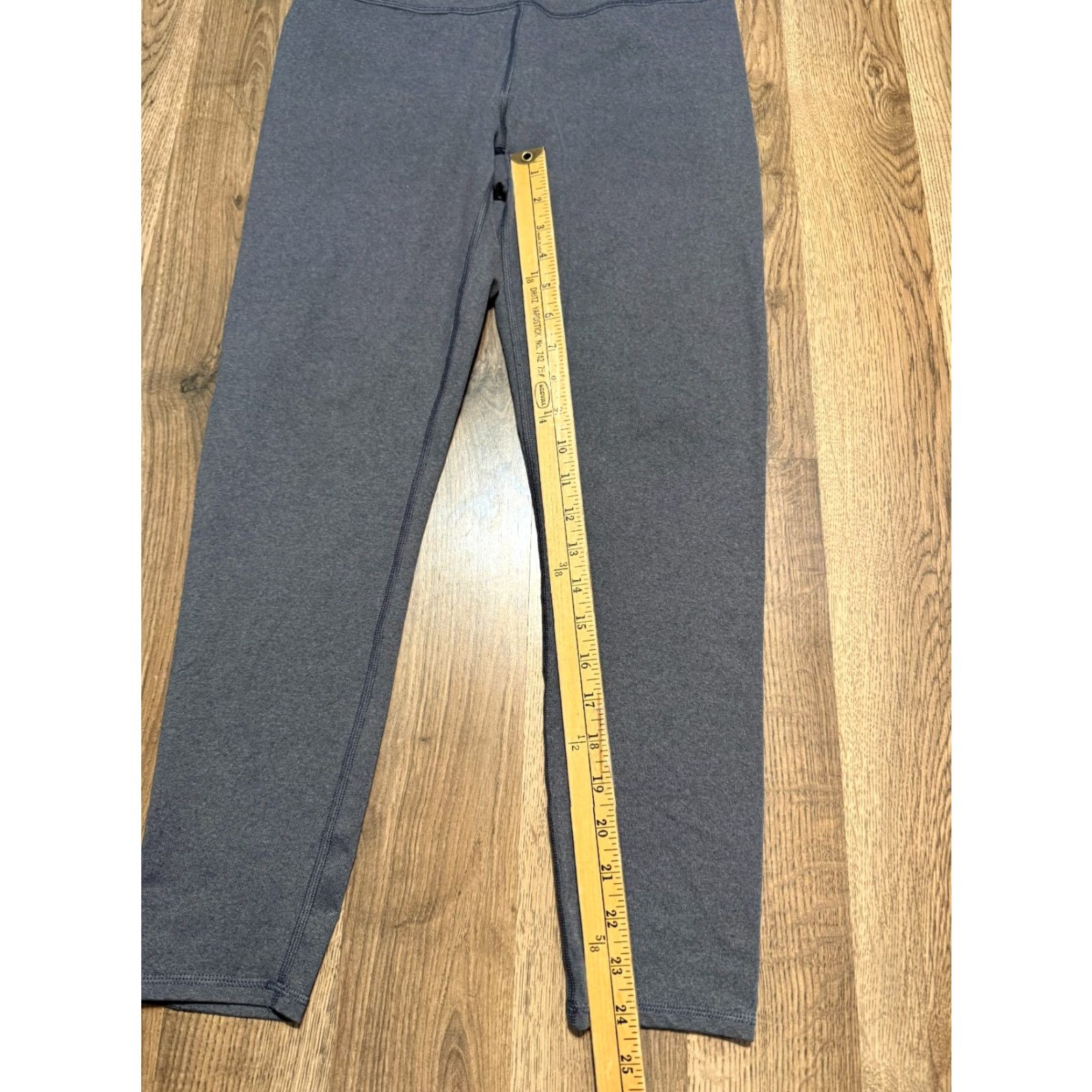 Fabletics Fabletics Leggings Women's Size Large Gray. Comfortable Pull On Casual Fit, Ankle, Regular, Solid, Pants, Modern, Fall Spring Summer, Men's? No. Size 36" / US 14 / IT 50 - 7 Thumbnail