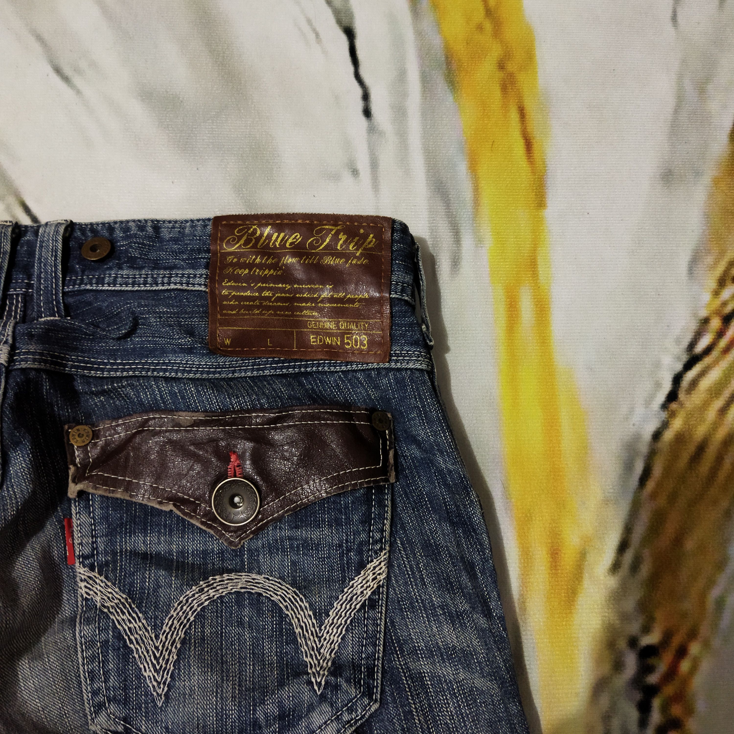Edwin VINTAGE EDWIN DESTRESSED FADED BLUE JEANS PANTS Size US 33 - 11 Thumbnail