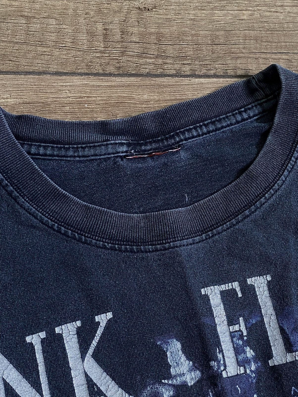 Pink Floyd Vintage Pink Floyd Dark Side of The Moon T Shirt Distressed Size US M / EU 48-50 / 2 - 6 Thumbnail