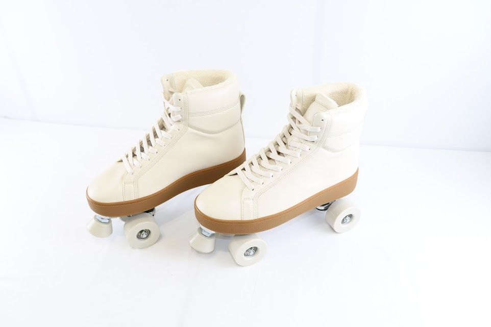 Bottega Veneta o1rshd1 Lagoon Nappa Quilt Sneaker in Sea Salt Size US 10 / EU 43 - 7 Thumbnail