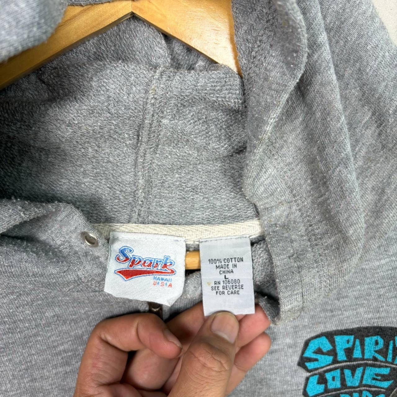 Japanese Brand VTG 1996 Spark Hawaii Wakiki Peace Surf Zip Hoodie Gray L Size US L / EU 52-54 / 3 - 6 Thumbnail