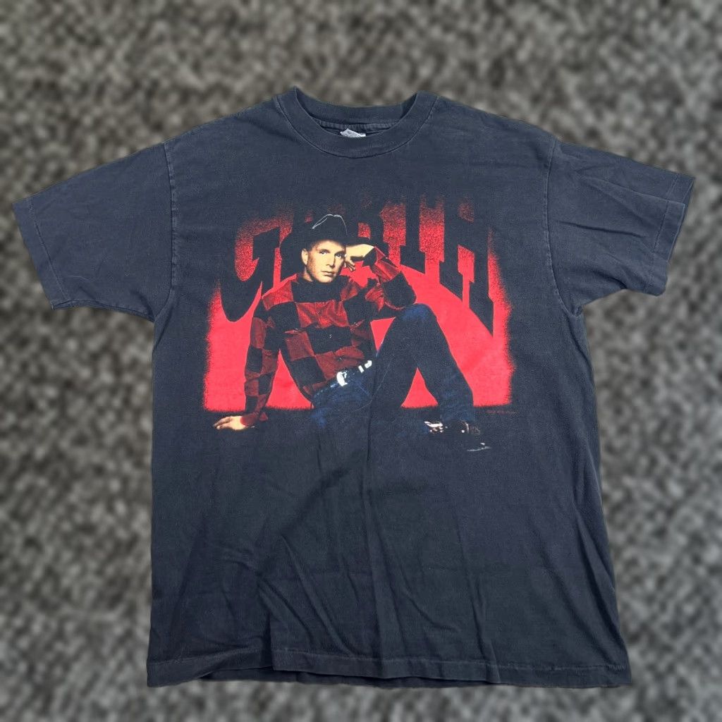 Hanes VINTAGE Hanes Beefy-T Garth Brooks 1993 Concert Tour Tee Shirt Short Sleeve Crew Neck L Black Mens Size US L / EU 52-54 / 3 - 1 Thumbnail
