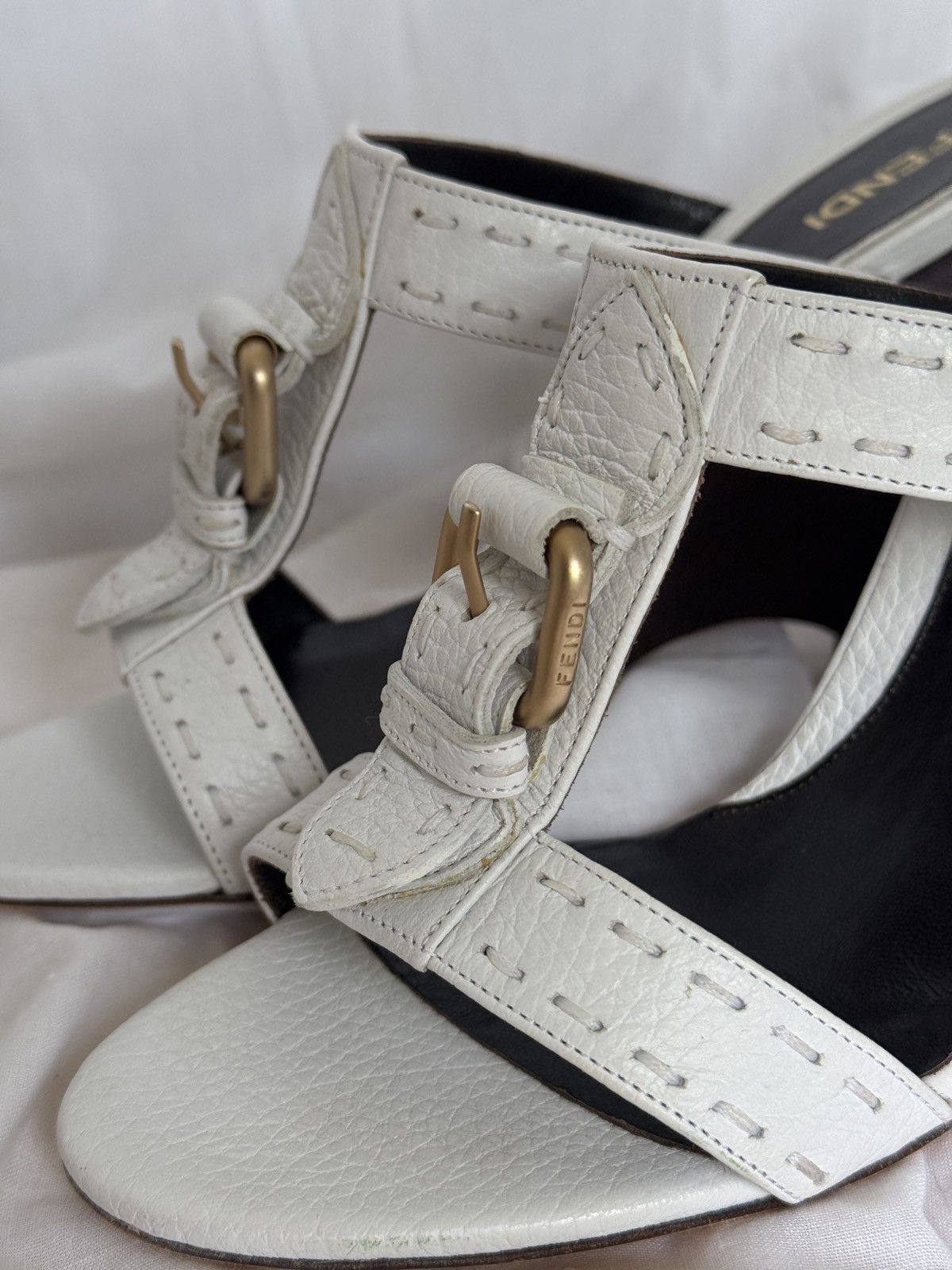 Fendi Fendi White Leather Strappy Mules Sandals on Wedges Buckle Size US 7.5 / IT 37.5 - 6 Thumbnail
