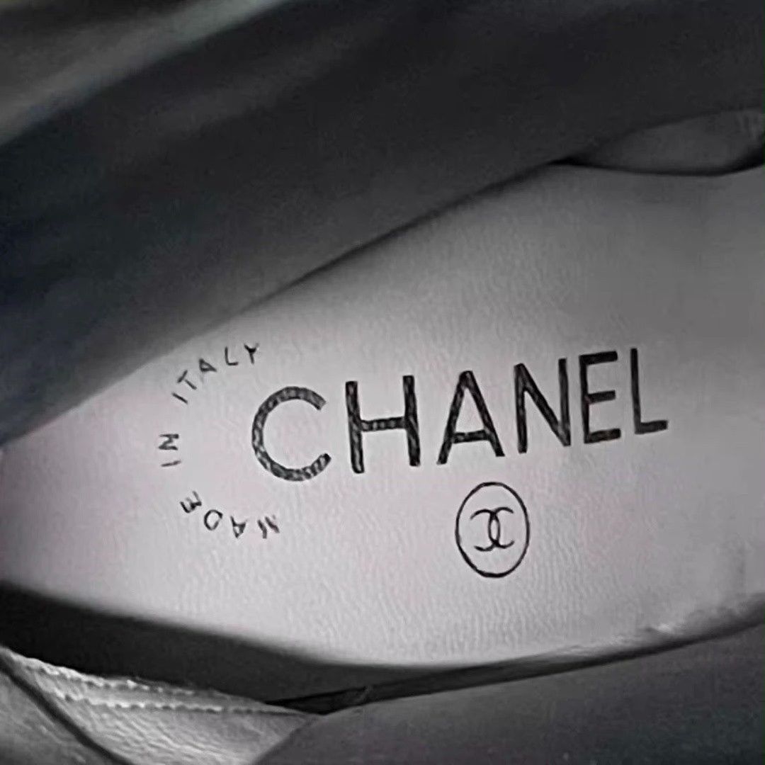 Chanel Chanel black and navy blue leather CC knee-high boots Size US 6.5 / IT 36.5 - 4 Thumbnail