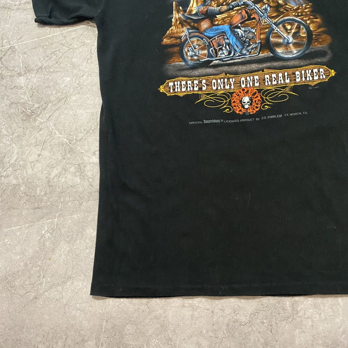 Band Tees RARE ! VINTAGE EASYRIDERS THERE’S ONLY ONE REAL BIKER 3D 80S Size US M / EU 48-50 / 2 - 7 Thumbnail