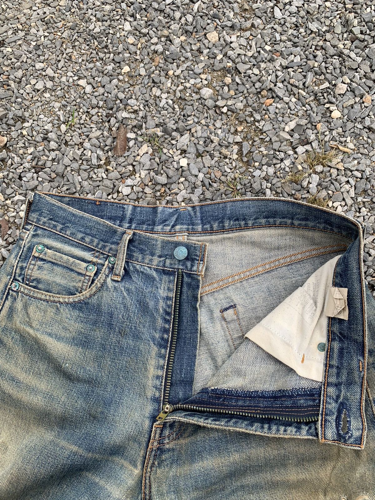 Levi's VINTAGE LEVI’S BIG E 502 J22 SELVEDGE RUSTY DISTRESSED DENIM Size US 31 - 15 Thumbnail