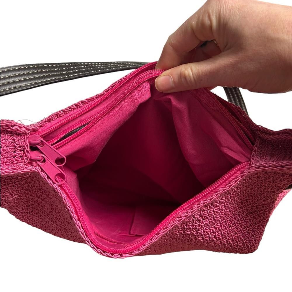Designer NWOT Y2K Heart Pink Woven Shoulder Bag Size ONE SIZE - 5 Thumbnail