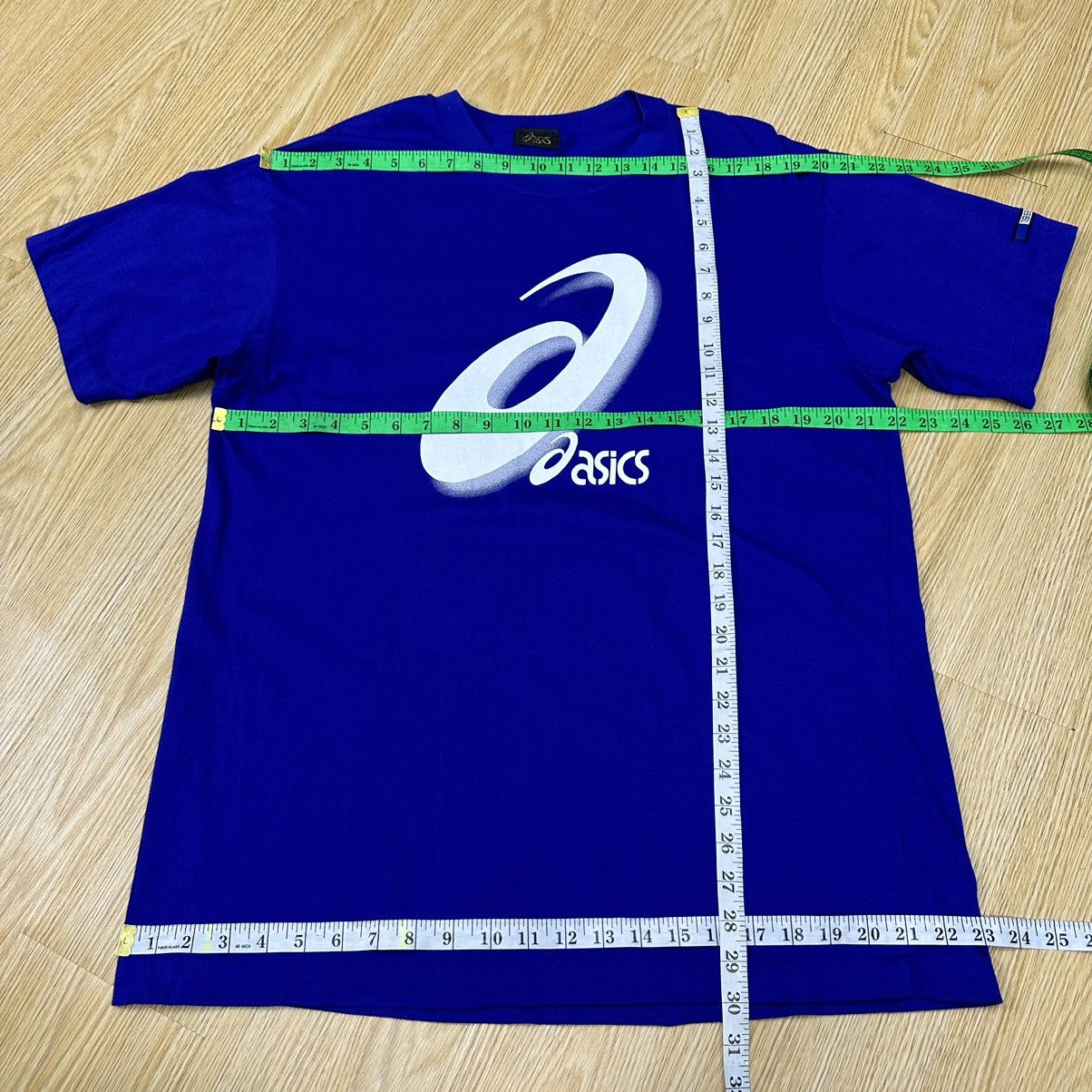Asics 80s Asics Big Logo Single Stitch Vintage Tshirt A858 Size US L / EU 52-54 / 3 - 7 Thumbnail