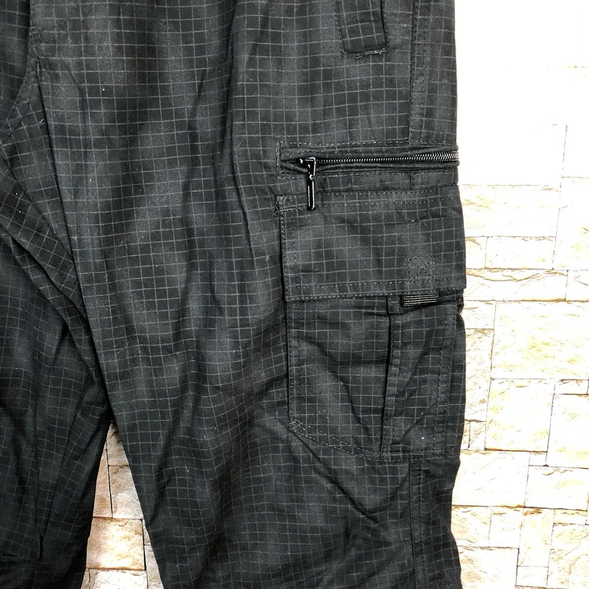 Japanese Brand Anti Label Basic Black Cargo Multipocket Pants #A739 Size US 29 - 11 Thumbnail