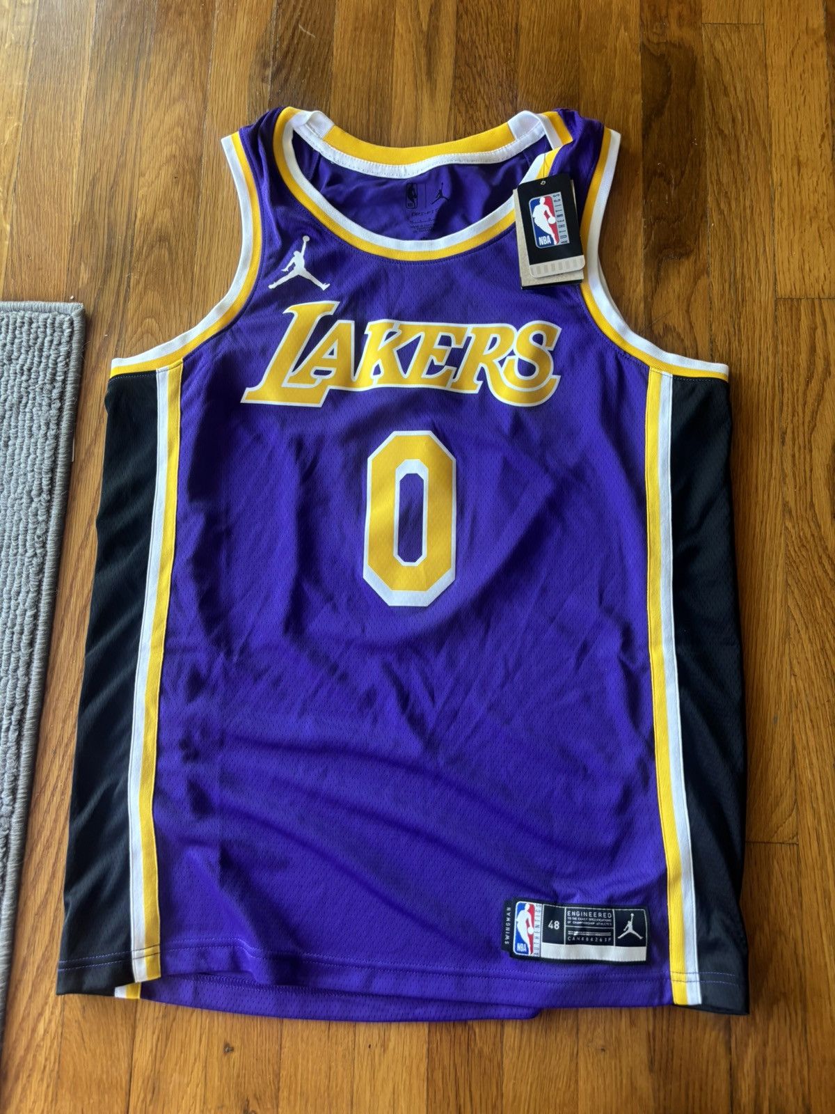 NBA Lakers jersey Size US M / EU 48-50 / 2 - 1 Thumbnail