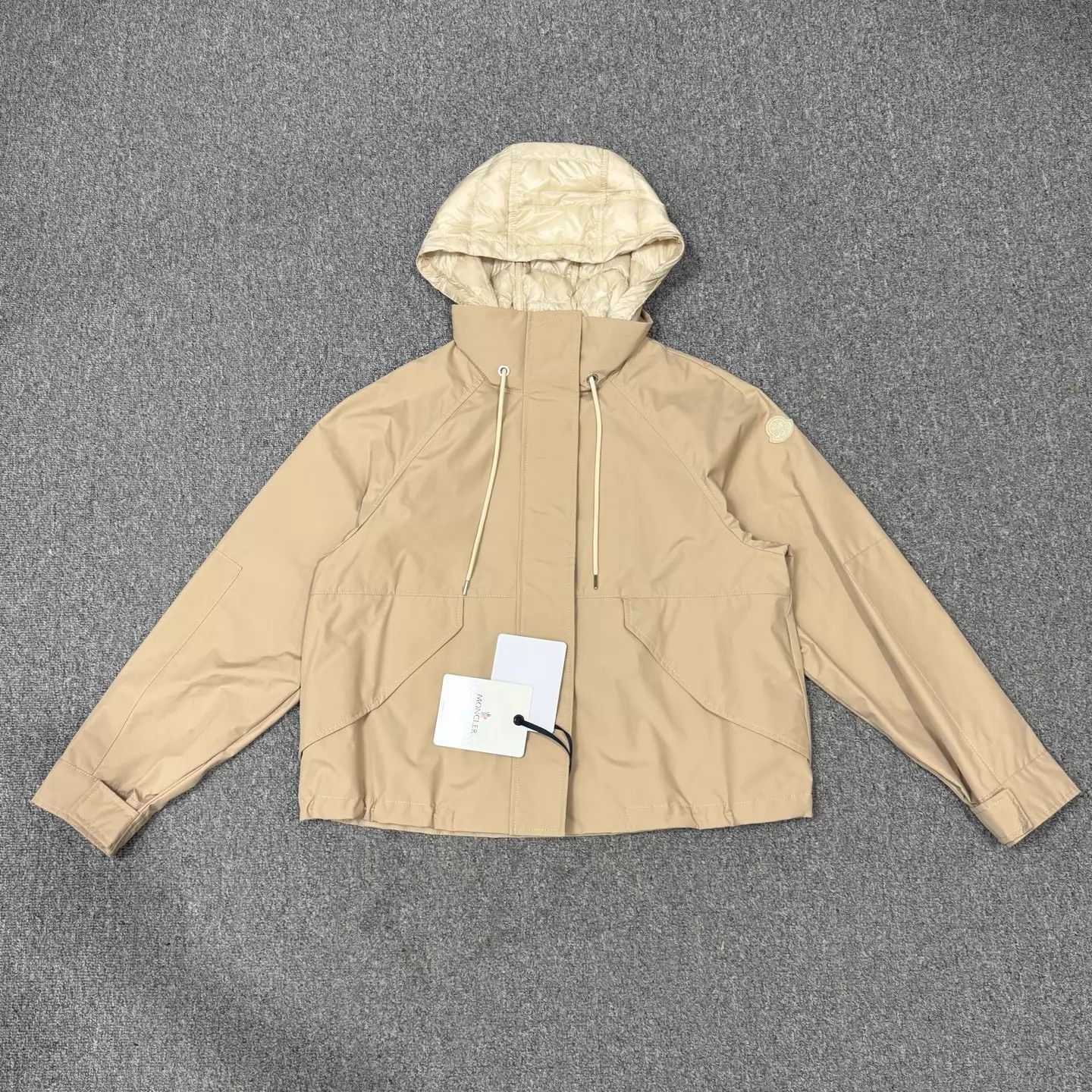 Moncler Moncler Khaki Shell Jacket Unused Size 1 Size S / US 4 / IT 40 - 1 Thumbnail