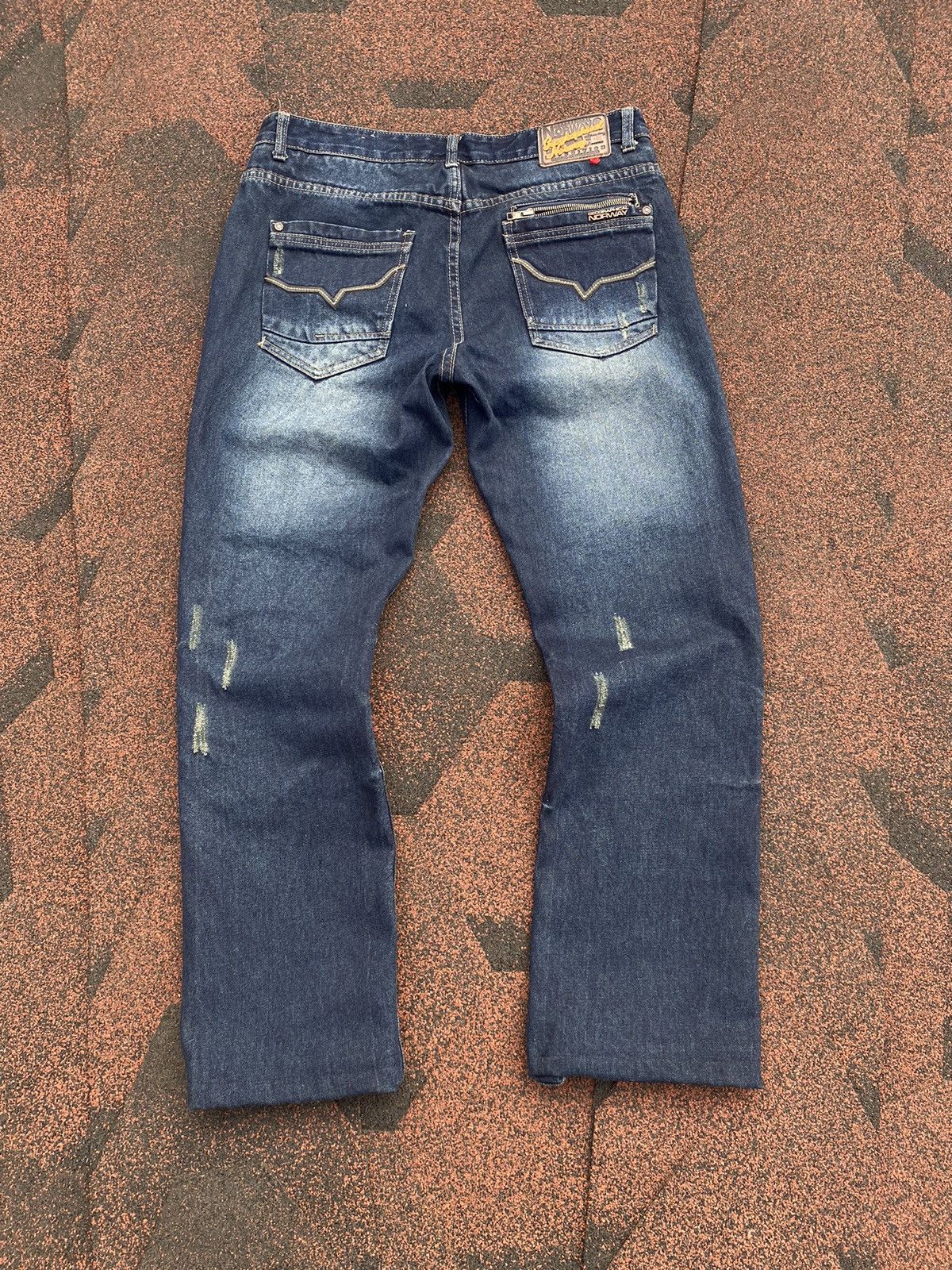 Japanese Brand Vintage Geographical Norway Labirinthe Jeans Blue Mens Size US 33 - 12 Thumbnail