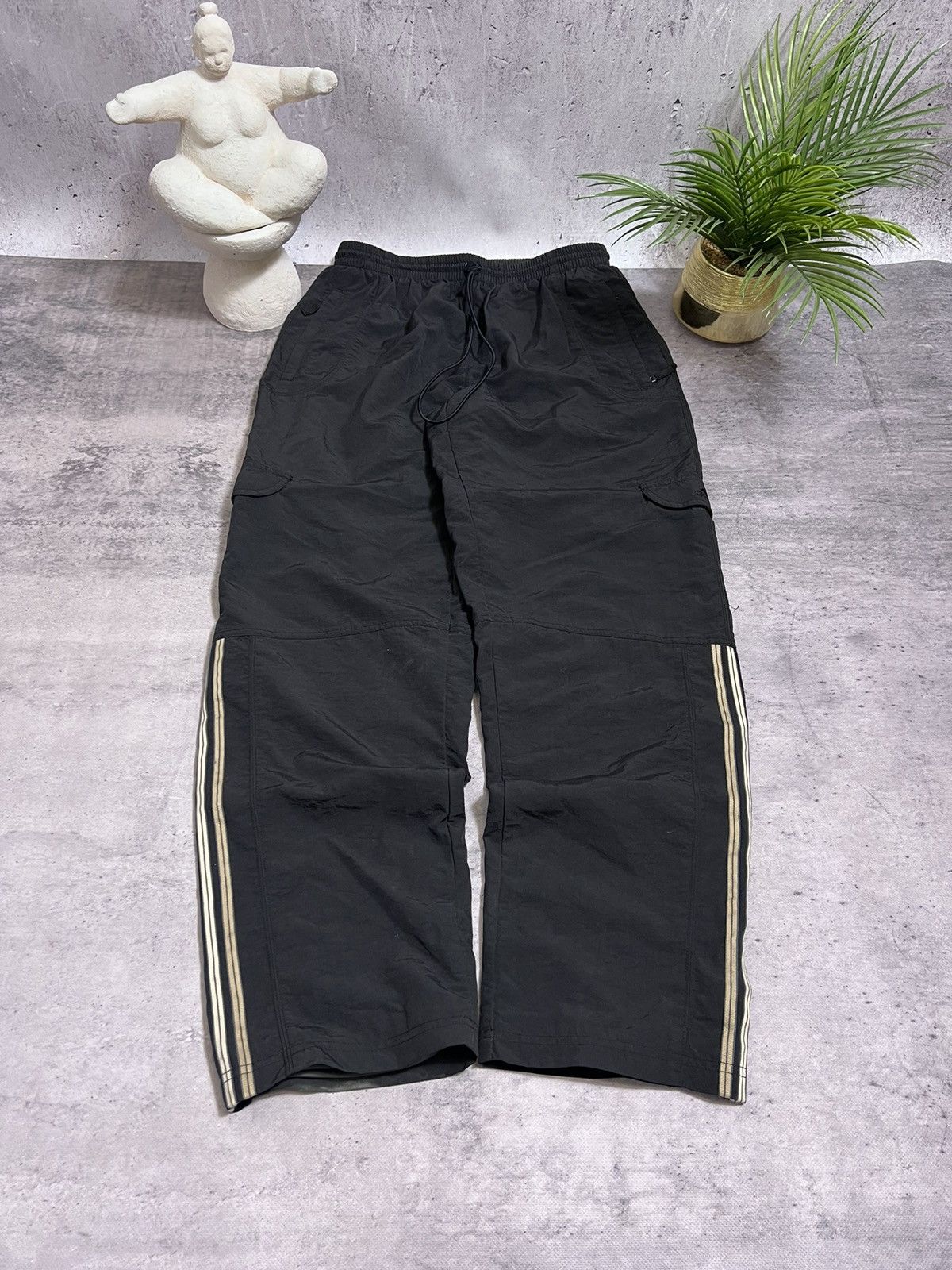 Adidas × Vintage Vintage adidas trackpants black Size US 32 / EU 48 - 1 Thumbnail