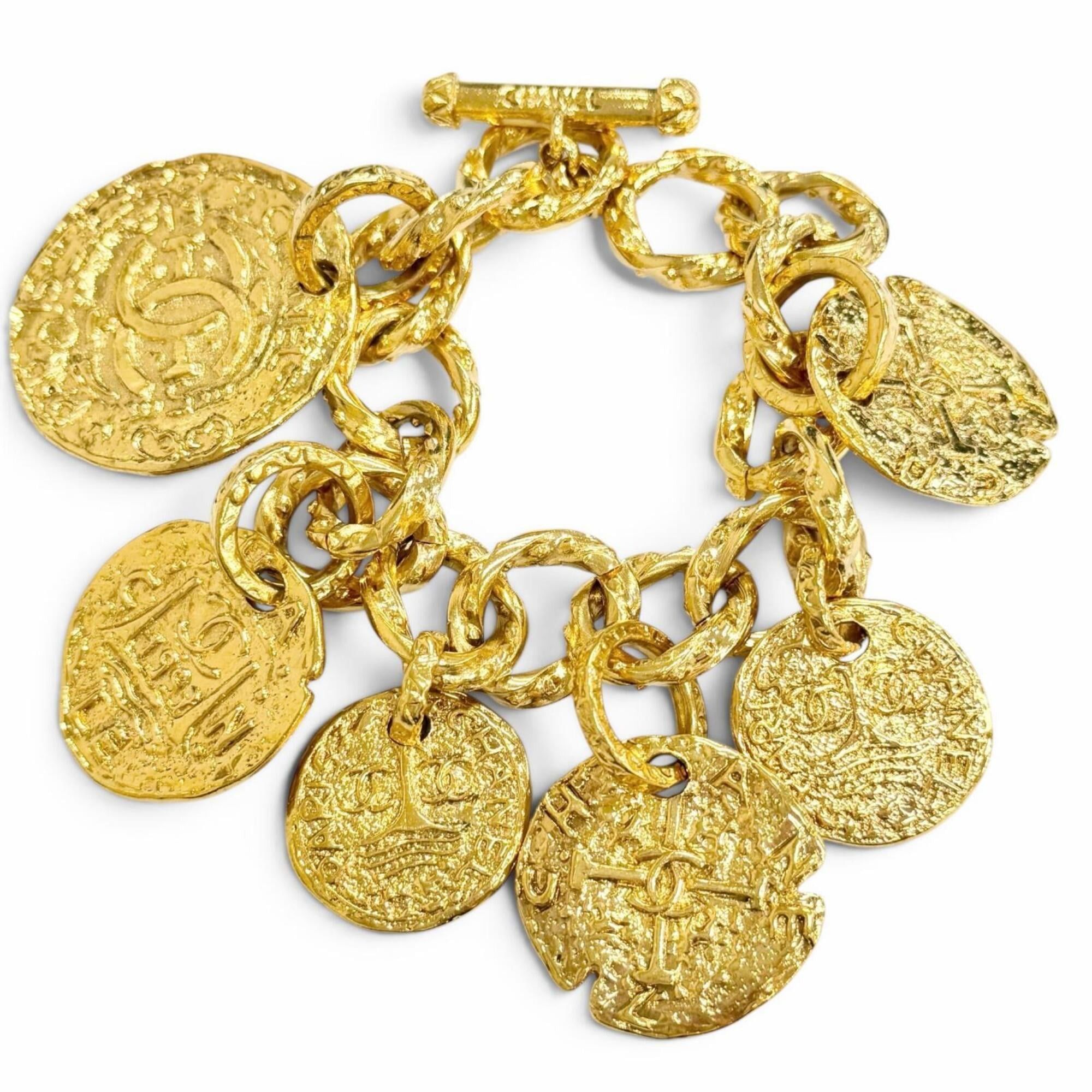 Chanel CHANEL Vintage 93A Coco Mark Medal Chain Bracelet, Gold, Women's Accessory Size ONE SIZE - 1 Thumbnail