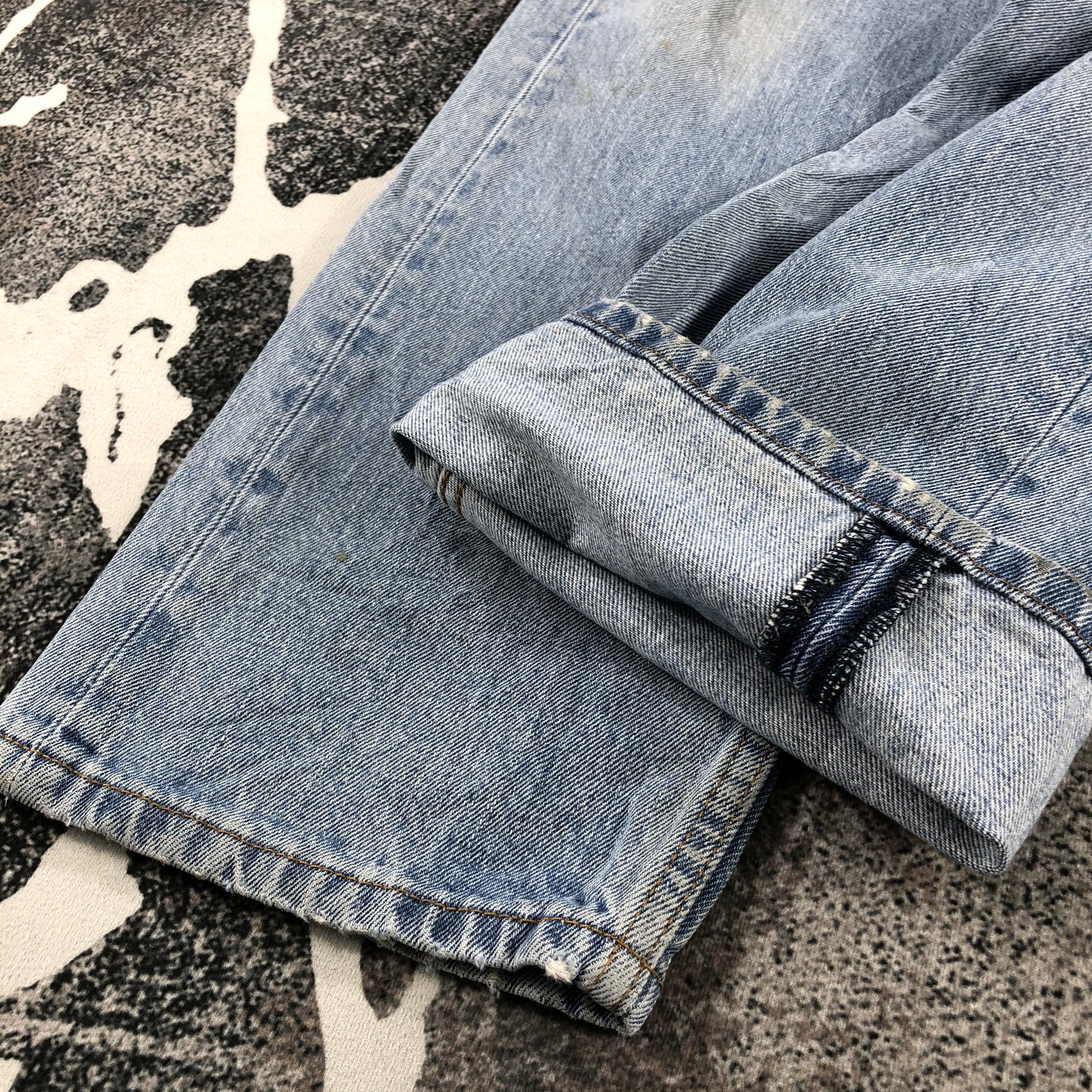 Levi's Vintage Levis 505 Jeans Medium Wash Denim KJ953 Size US 36 / EU 52 - 7 Thumbnail