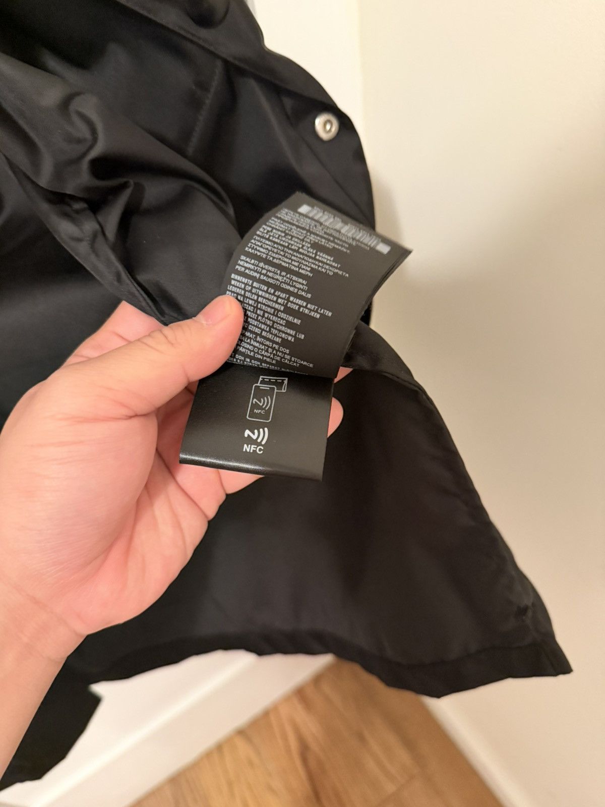 Prada Prada mens re-nylon shirt Size US L / EU 52-54 / 3 - 4 Thumbnail