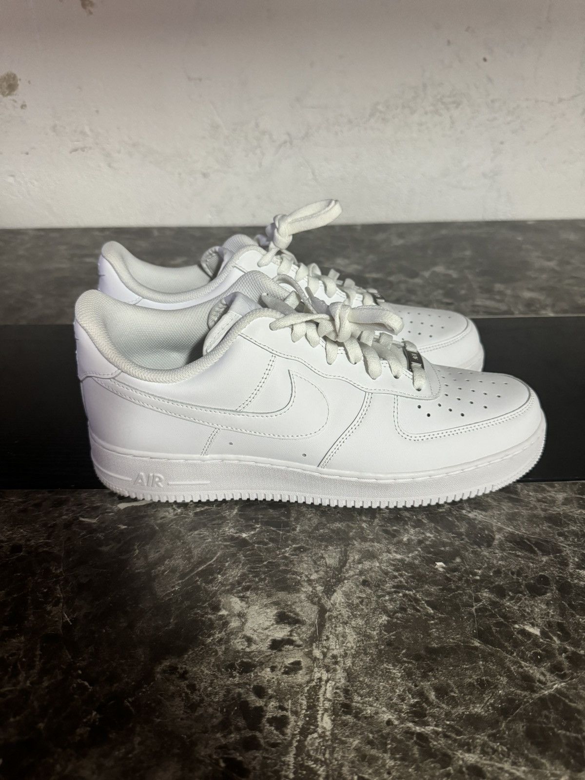 Nike Nike Air Force one ‘07 white mens size 12 worn once Size US 12 / EU 45 - 1 Thumbnail