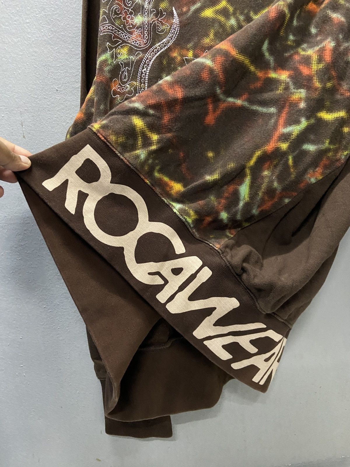 Rocawear VINRAGE ROCAWEAR BROWN GRAPHIC SWEATSHIRT Size US XL / EU 56 / 4 - 6 Thumbnail