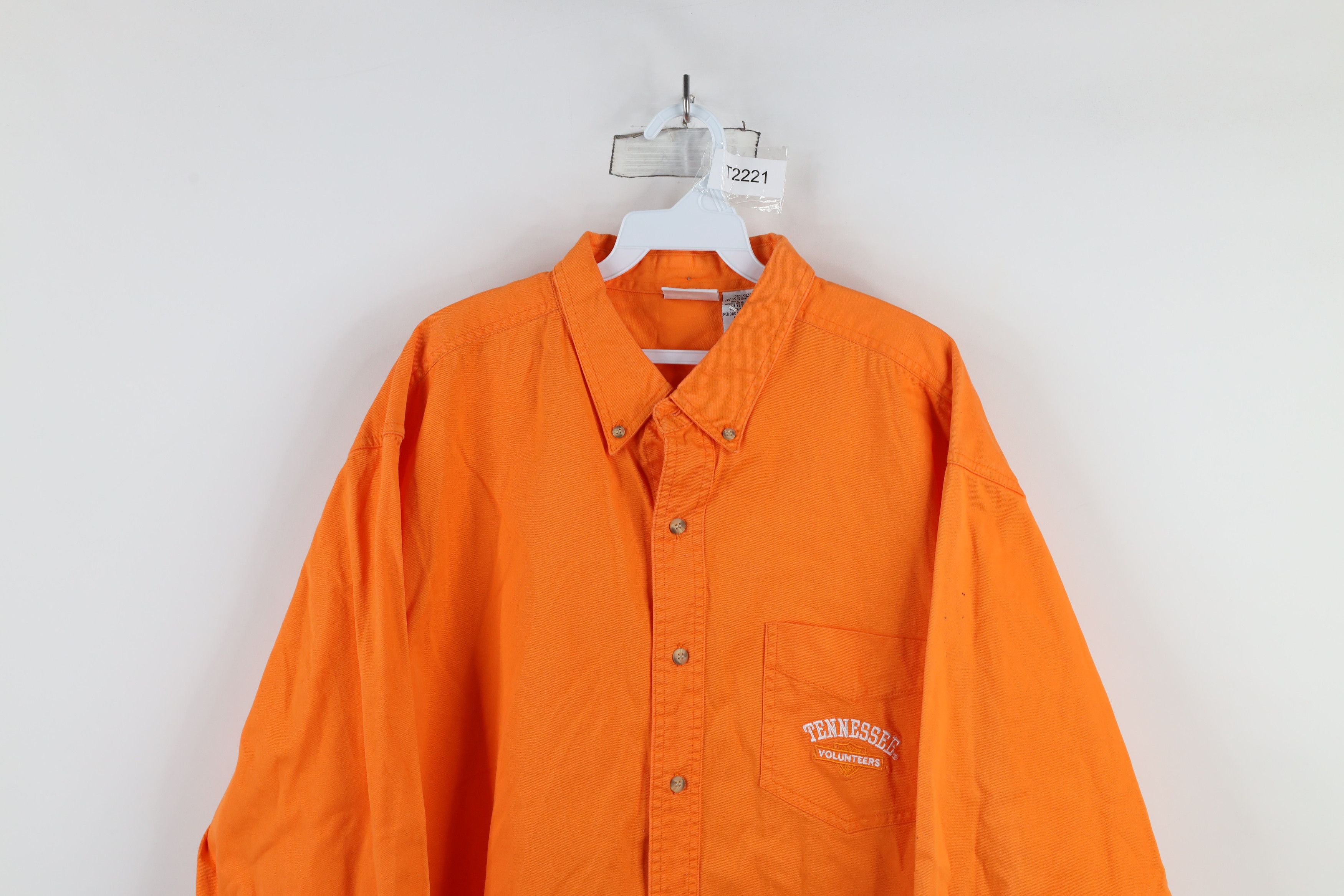 Vintage Vintage 90s University of Tennessee Collared Button Shirt Size US XXL / EU 58 / 5 - 2 Thumbnail