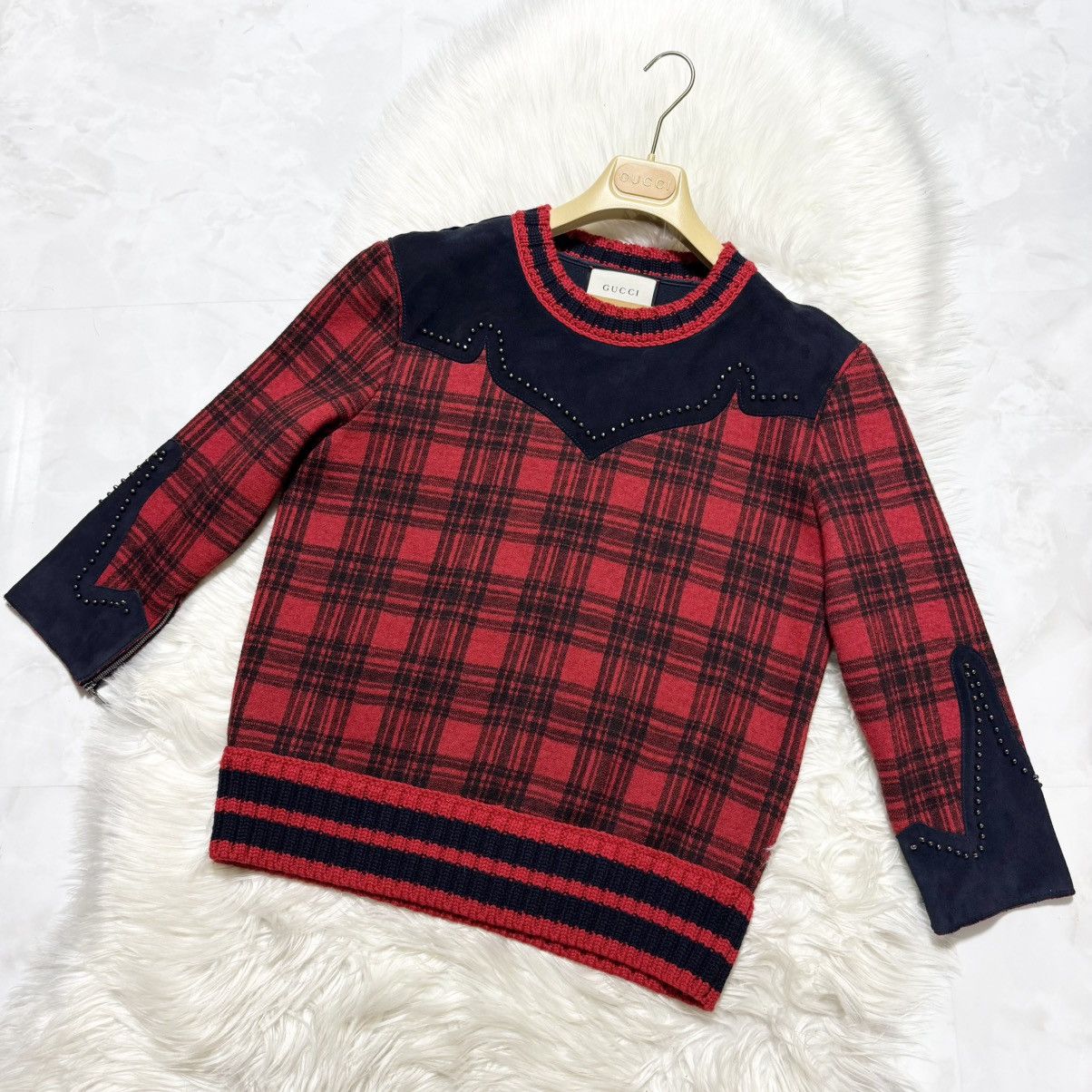 Gucci Gucci decorative piping, suede leather switching Sweater Size US S / EU 44-46 / 1 - 4 Thumbnail
