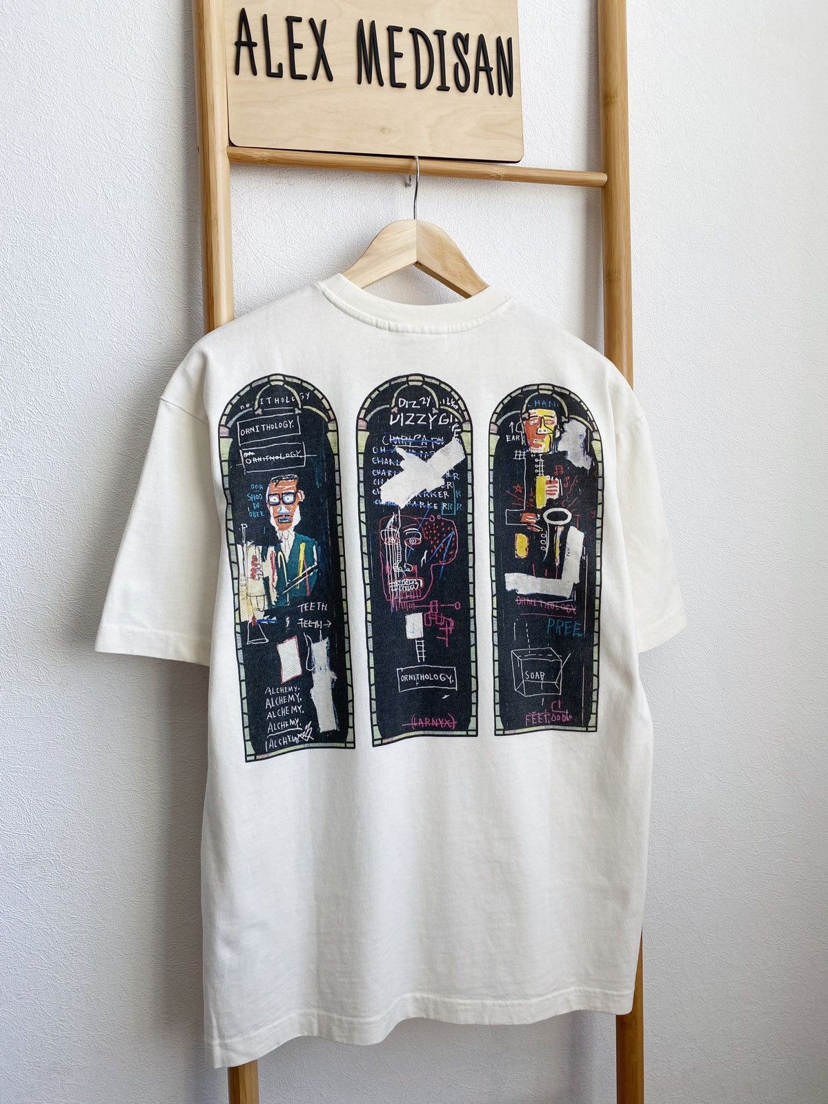 H&M × Jean-Michel Basquiat × Who Decides War WHO DECIDES WAR x BASQUIAT x H&M RELAXED FIT COTTON T-SHIRT Size US S / EU 44-46 / 1 - 1 Thumbnail