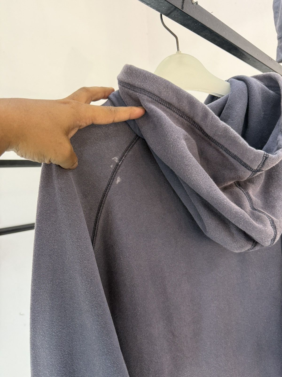 Gap 🔥 GAP Britain Navy Distressed Faded Hoodie Spellout Logo - S Size US S / EU 44-46 / 1 - 14 Thumbnail