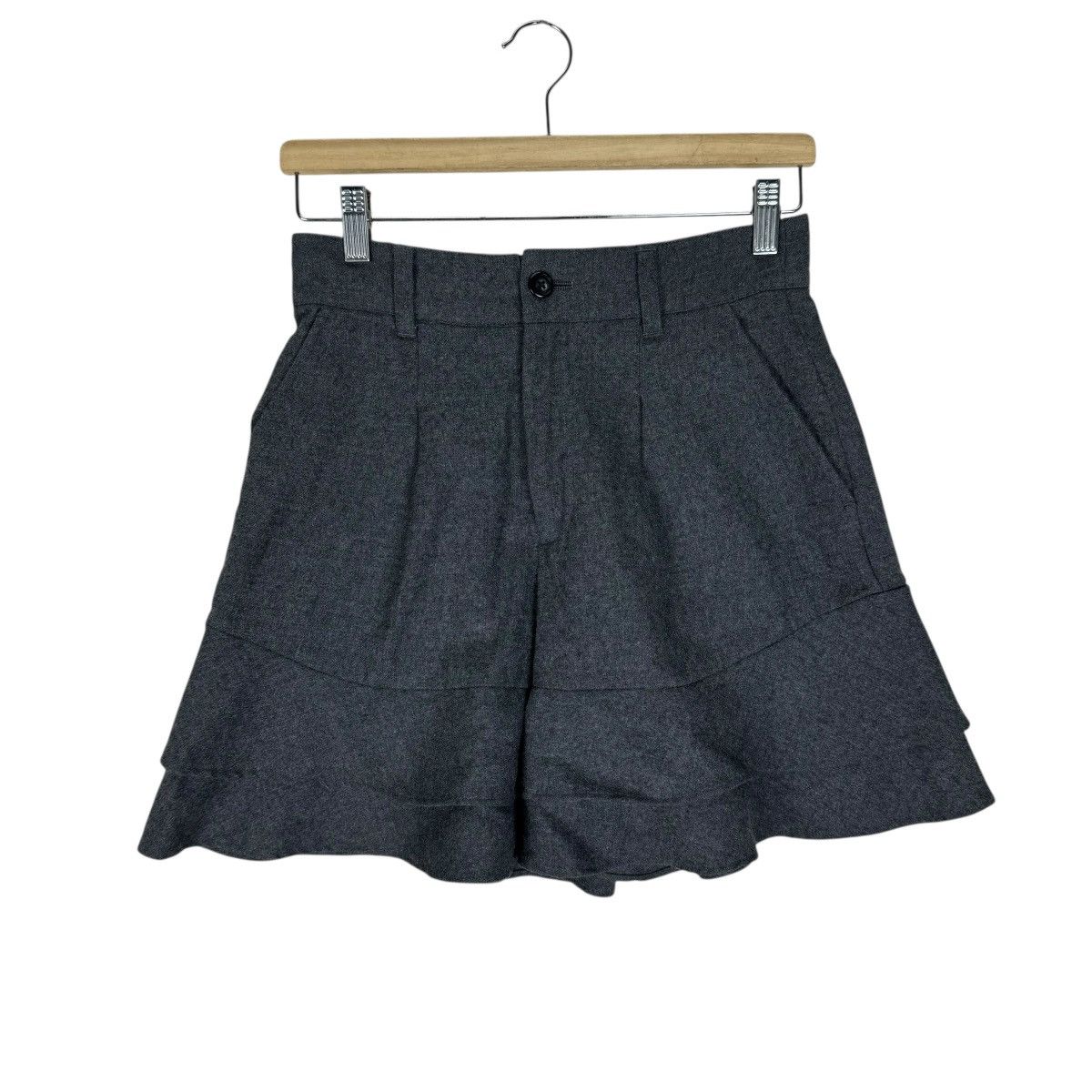 Issey Miyake 🌟TSUMORI CHISATO IS WOOL SHORT PANTS Size 26" / US 2 / IT 38 - 1 Thumbnail