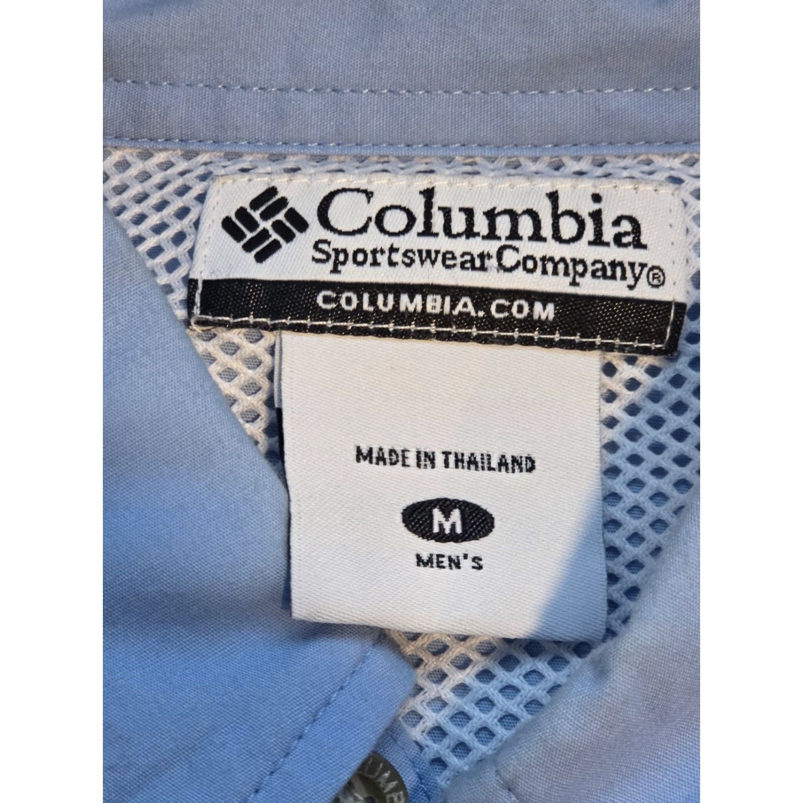 Vintage Columbia PFG Shirt Medium Blue Ventilated Button-Up Embroidered Outdoor UV Protection Pockets Men's Regular M (Long Sleeve) Size US M / EU 48-50 / 2 - 5 Thumbnail