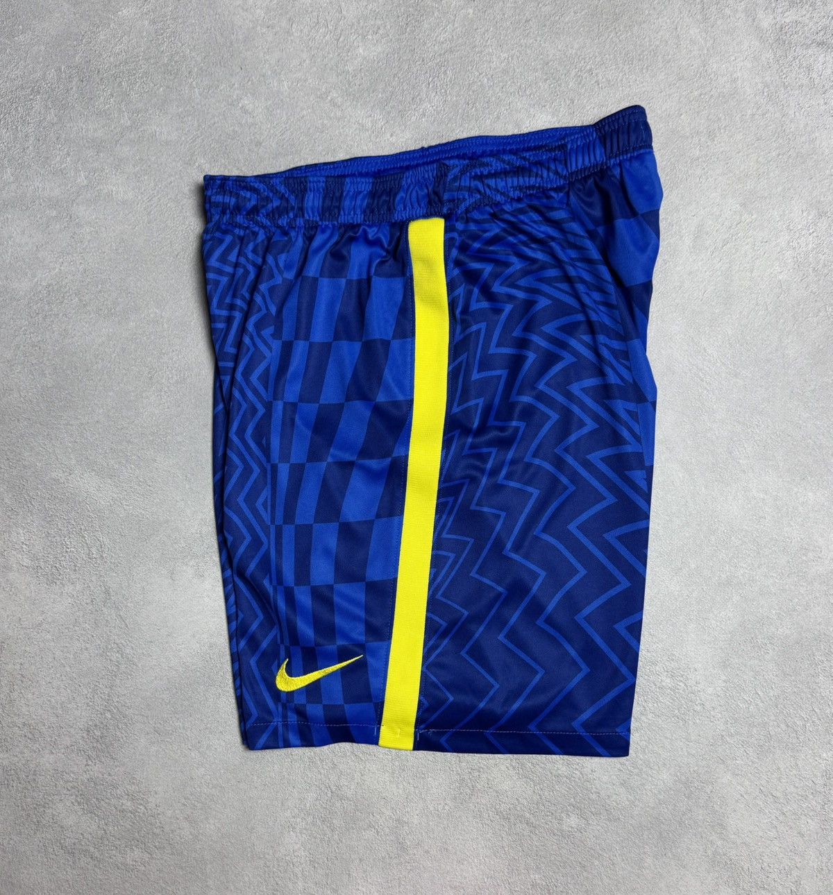 Other Chelsea 2021 2022 Home Football Soccer Shorts Nike Size US 34 / EU 50 - 4 Thumbnail
