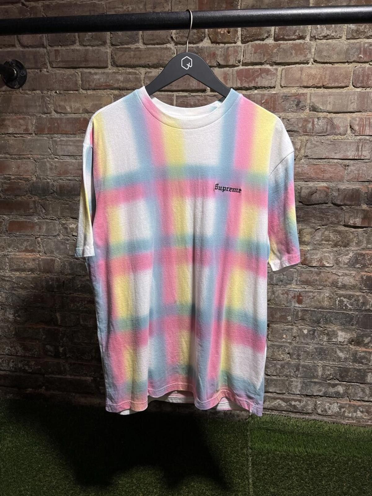 Supreme Supreme Sprayed Plaid Tee White Sz. M Size US M / EU 48-50 / 2 - 1 Thumbnail
