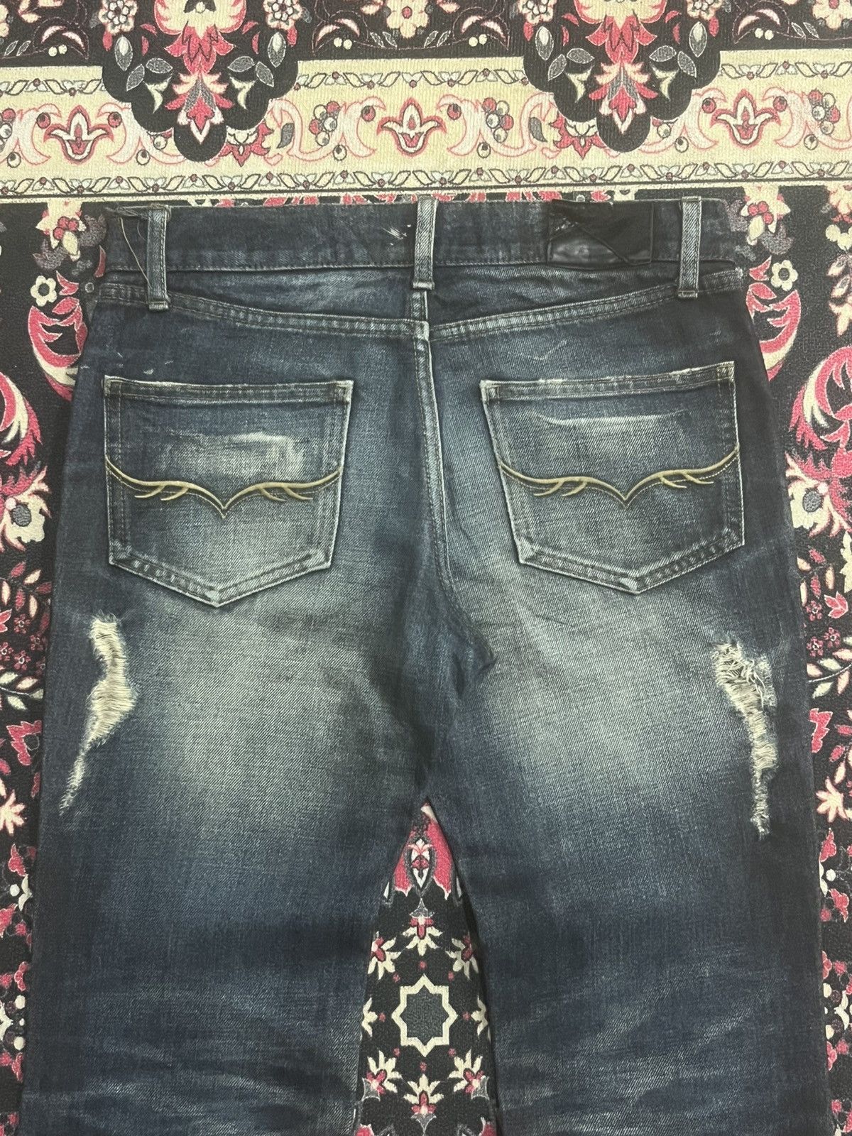 GOSTAR DE FUGA Japanese Brand Fuga Dark Washed Heavy Whisker Distress Jeans Size US 30 / EU 46 - 6 Thumbnail