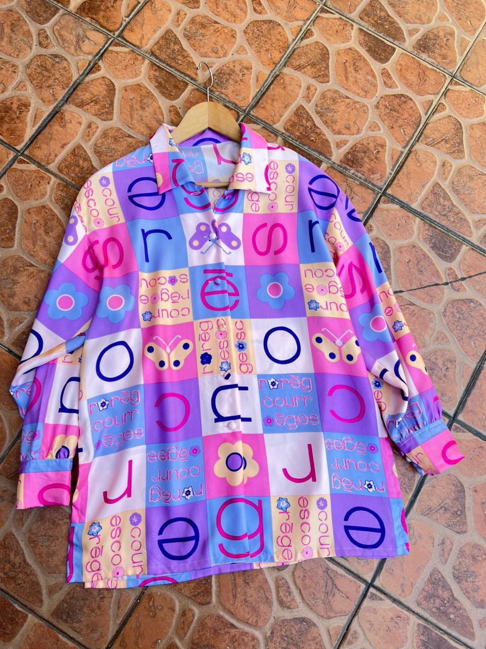 Courreges Vintage Courreges Spell Out Shirt Size L / US 10 / IT 46 - 1 Thumbnail