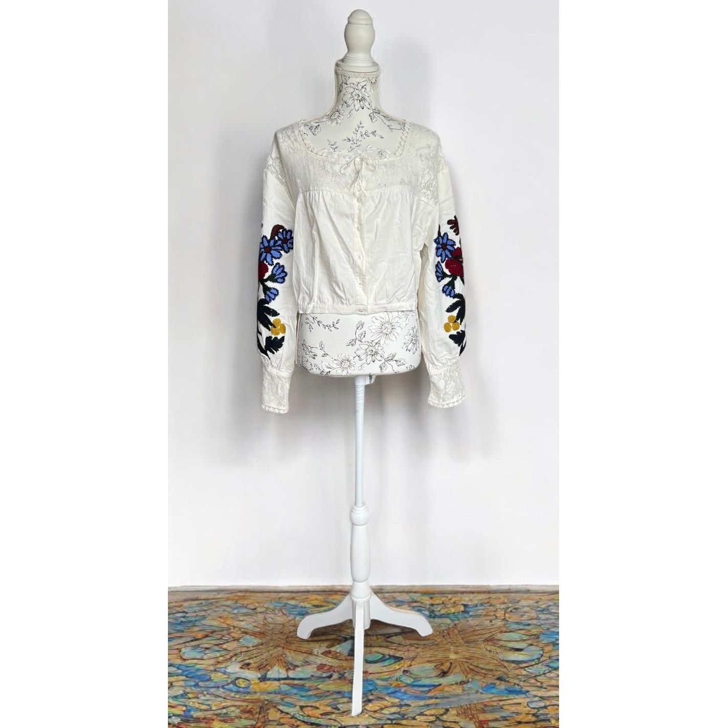 Free People Free People | Meadows Embroidered Top Size XS Size XS / US 0-2 / IT 36-38 - 2 Thumbnail