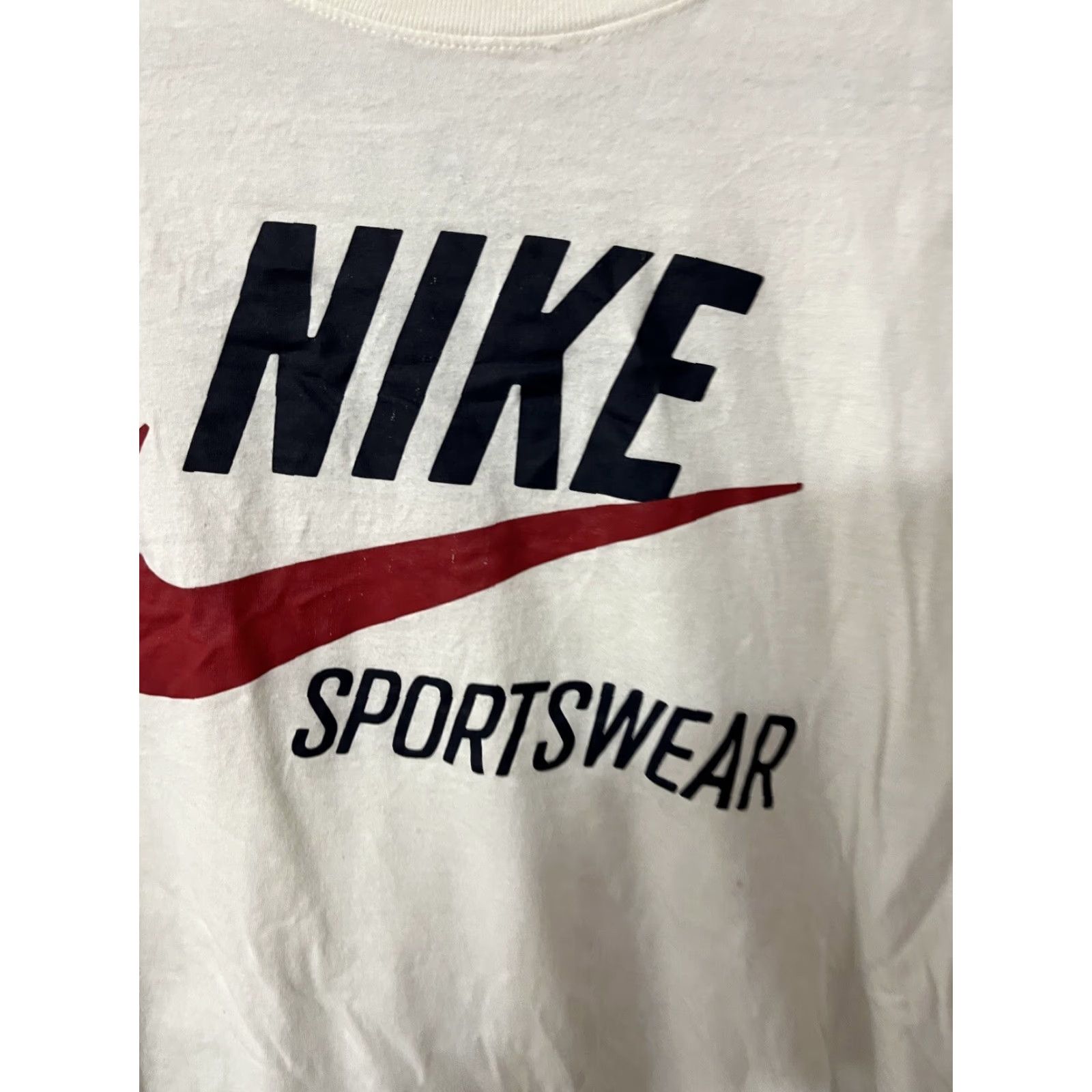 Nike Nike Sportswear Tee T-Shirt White Large Tee Short Sleeve Men Distressed Size US L / EU 52-54 / 3 - 2 Thumbnail