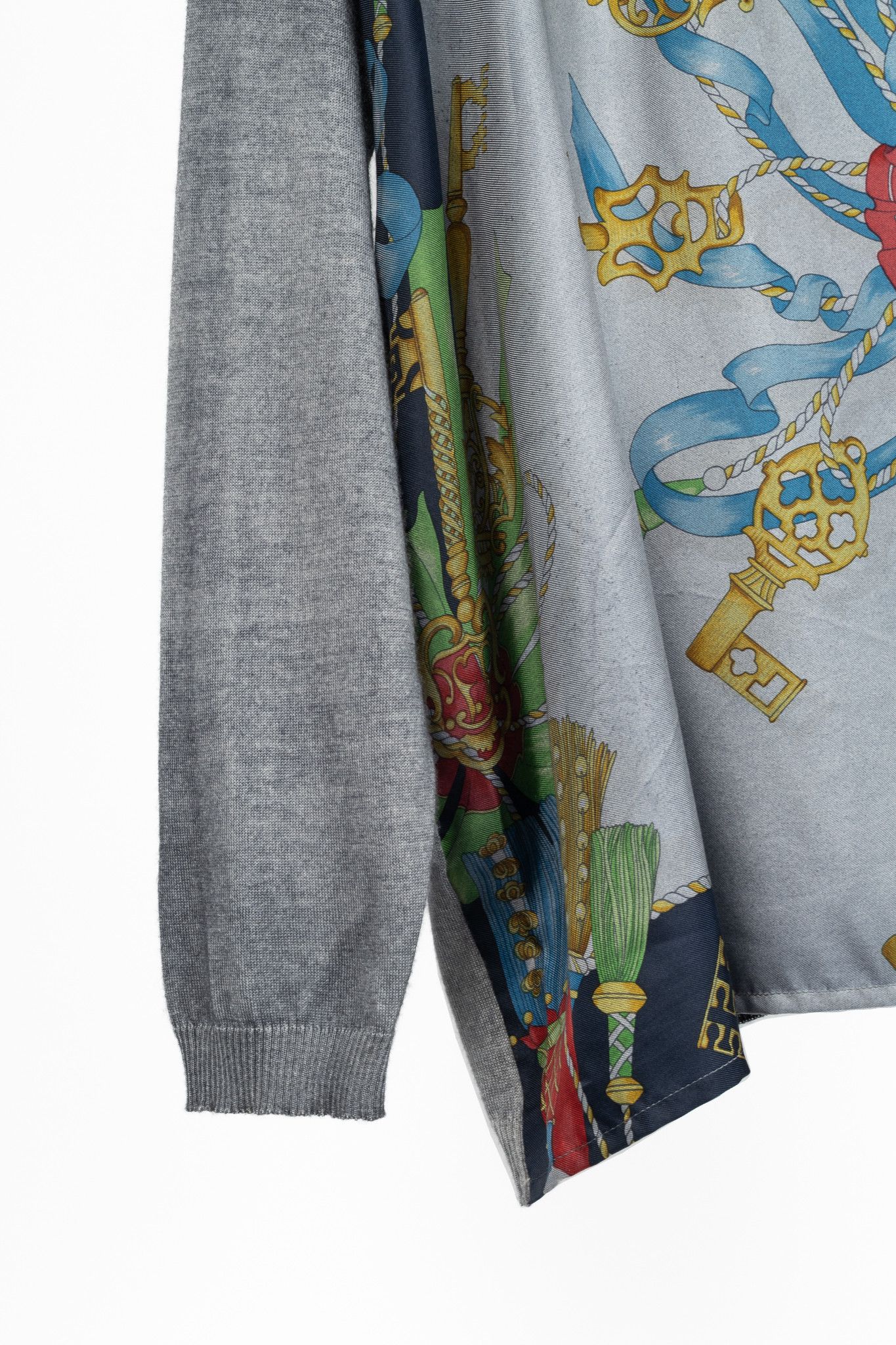 Avant Toi Avant Toi Grey Cashmere & Silk Graphic-Front Sweater Size XS / US 0-2 / IT 36-38 - 6 Thumbnail