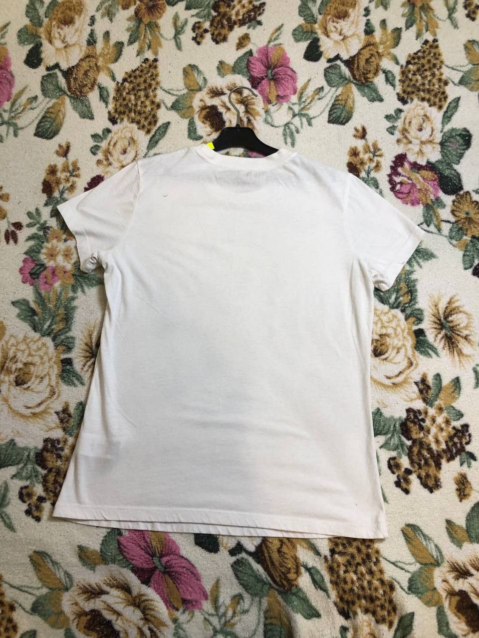 True Religion True Religion womens heathered gray an HS vneck tee shirt Size US L / EU 52-54 / 3 - 12 Thumbnail