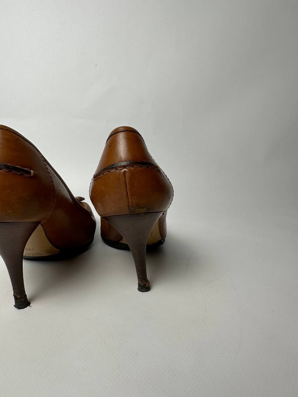 Gucci Gucci Brown Leather Vintage Heels Bamboo Detail Pumps Size US 8 / IT 38 - 6 Thumbnail