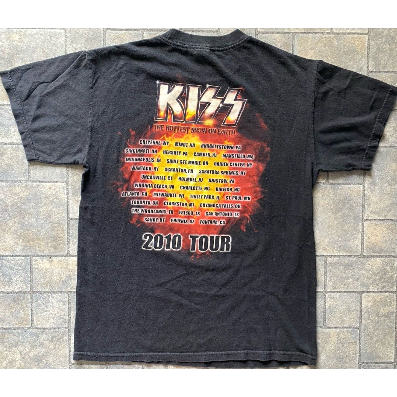 Vintage VINTAGE 2010 KISS Tour T Shirt Alstyle Men’s M Black Band Rock Shirt Mens Size US M / EU 48-50 / 2 - 2 Thumbnail