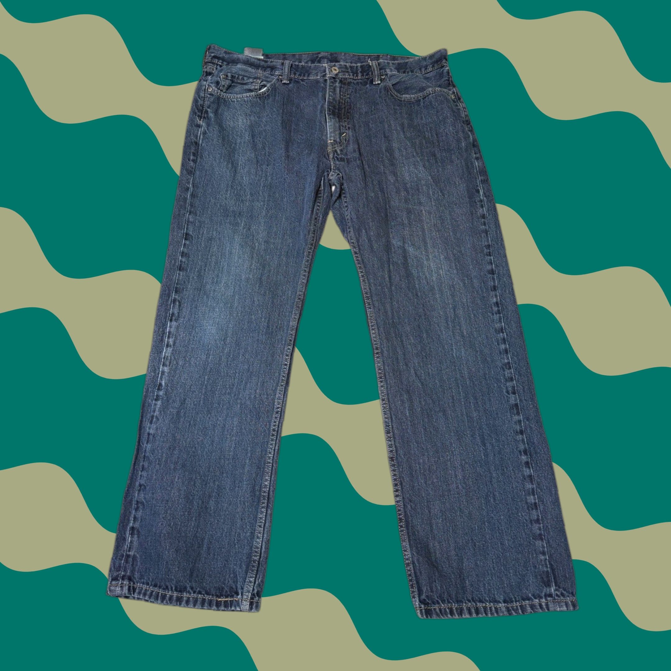 Vintage Levi Strauss 505 Jeans Mens Dark Wash Straight Regular Waist 40 Inseam 32 Denim Cotton Zipper Button Pockets 5-Pocket Size US 40 / EU 56 - 1 Thumbnail