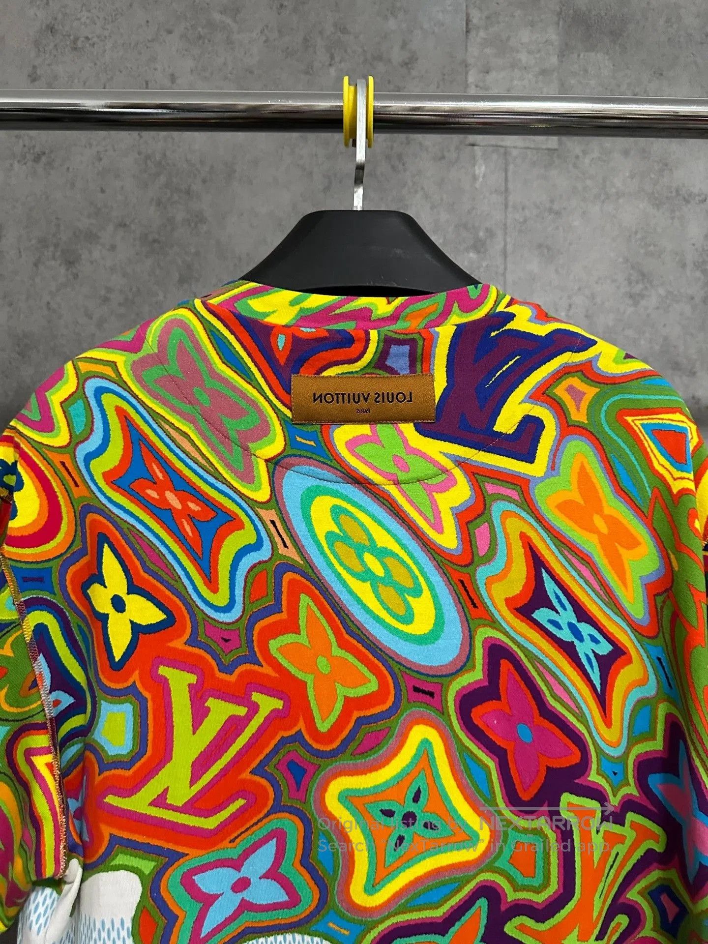 Louis Vuitton Louis Vuitton Colorful Dissolved Logo T-Shirt. Size US XL / EU 56 / 4 - 5 Thumbnail